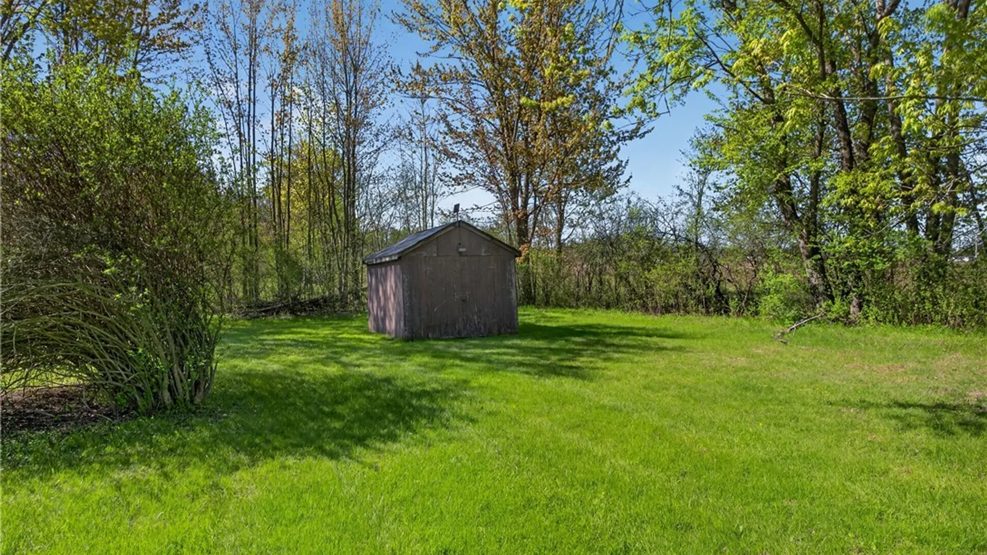 Property at 6590 Badgley Rd, DeWitt, NY 13057 36