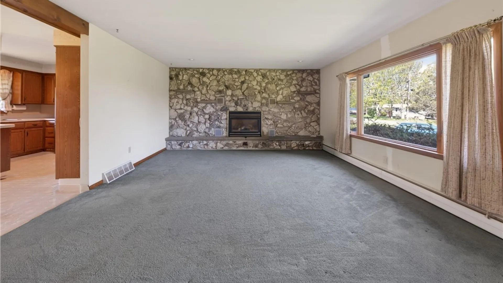 Property at 6590 Badgley Rd, DeWitt, NY 13057 5