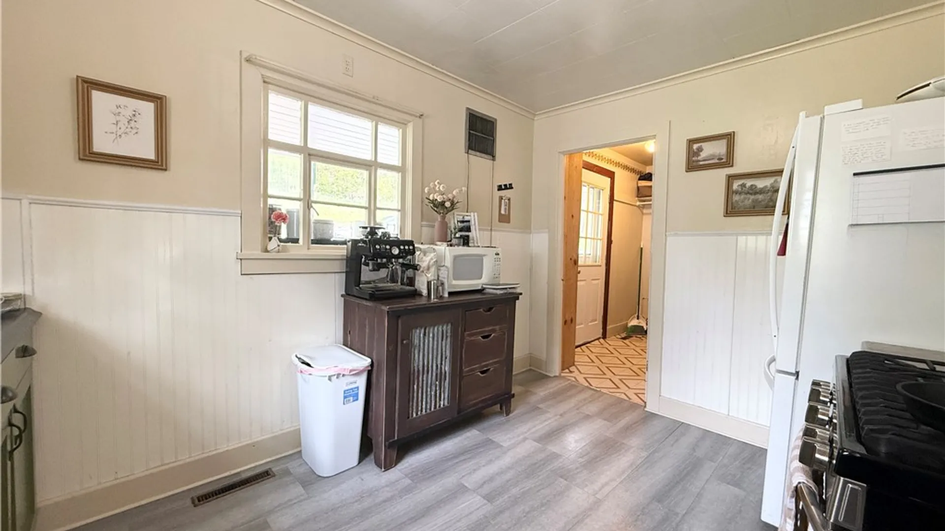 Property at 23 Delaware Avenue, Bradford City, PA 16701 11