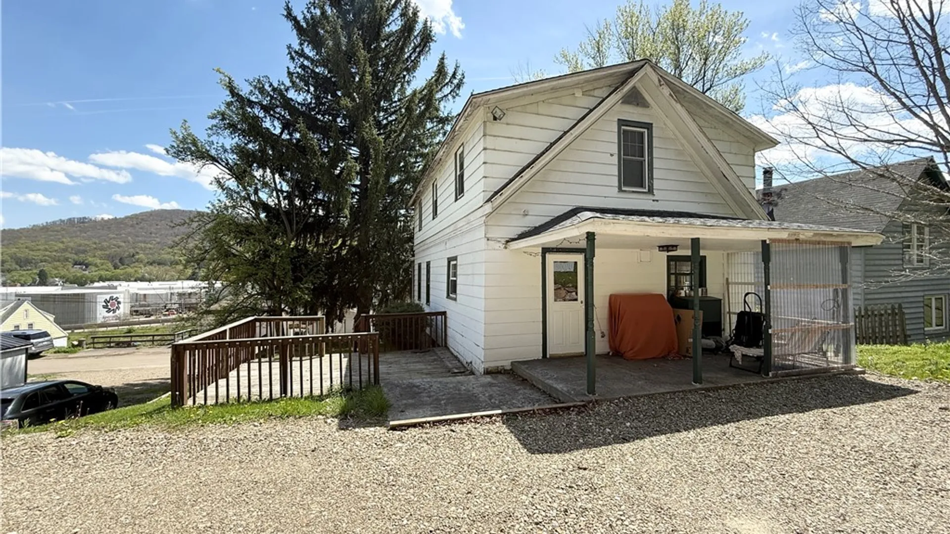 Property at 23 Delaware Avenue, Bradford City, PA 16701 2