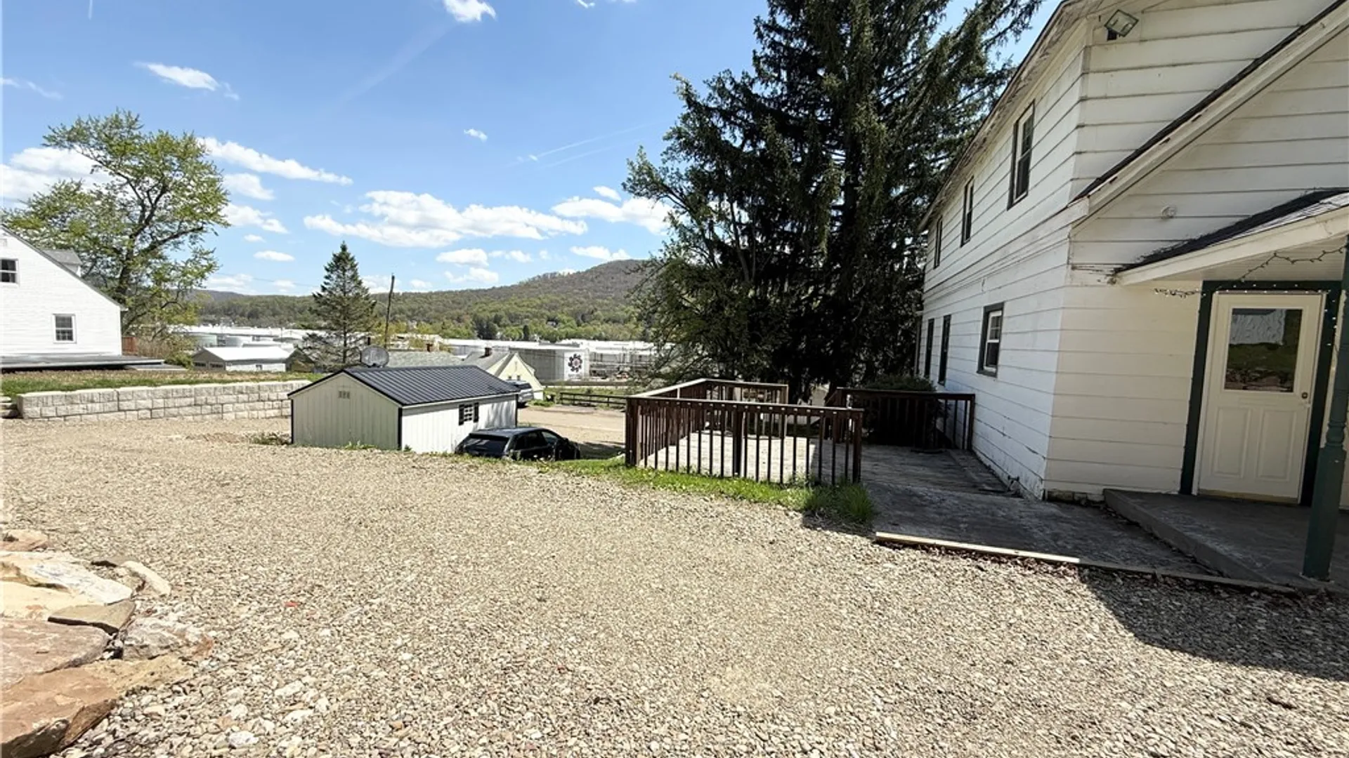 Property at 23 Delaware Avenue, Bradford City, PA 16701 4