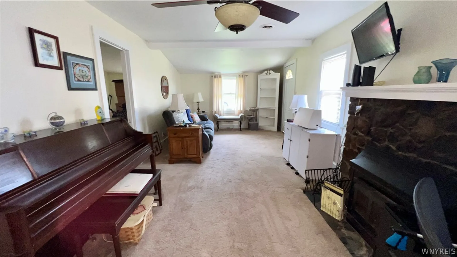 Property at 5707 East Lane, Hamburg, NY 14085 8