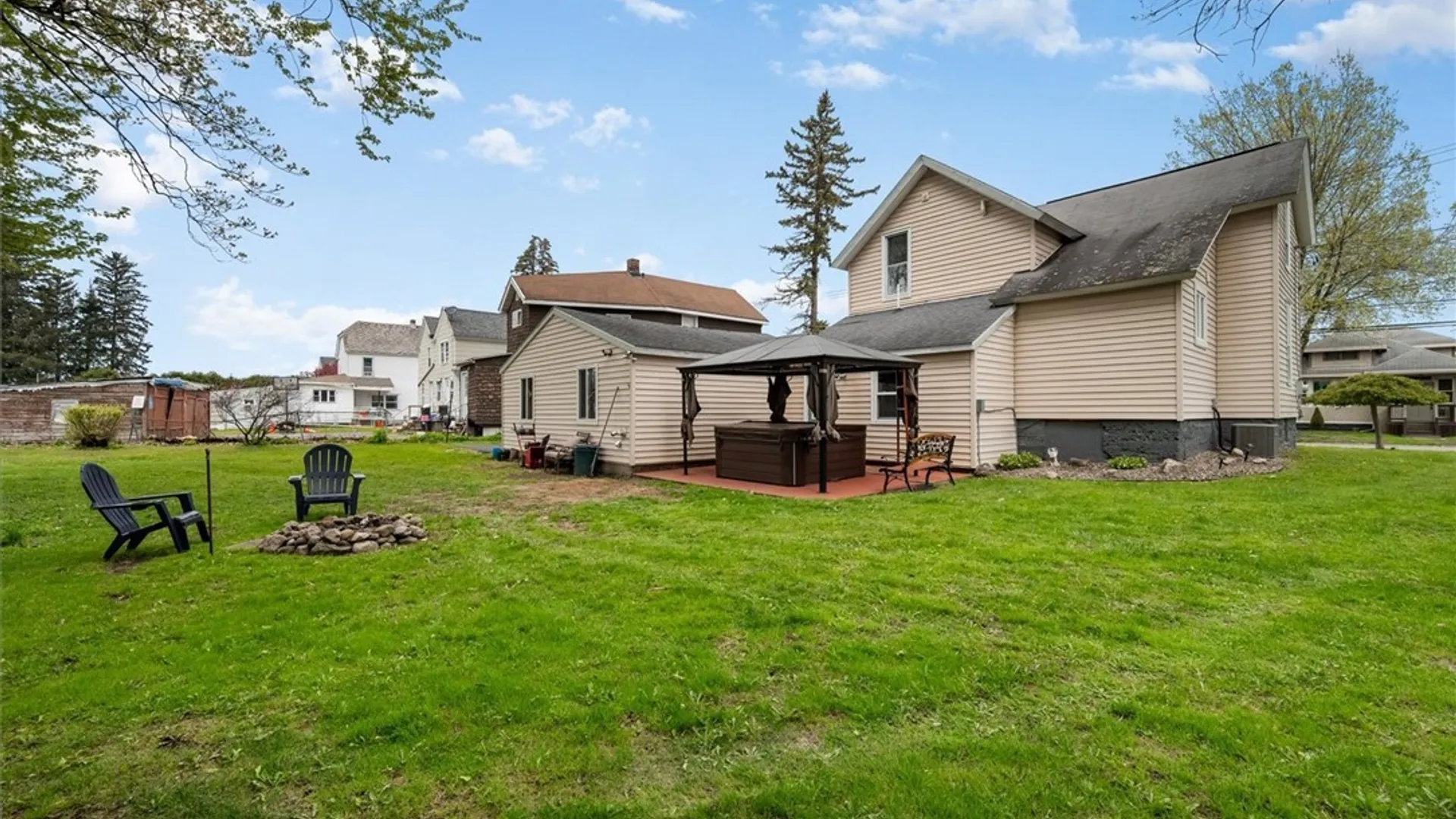 Property at 129 Seward Avenue, Utica, NY 13502 30