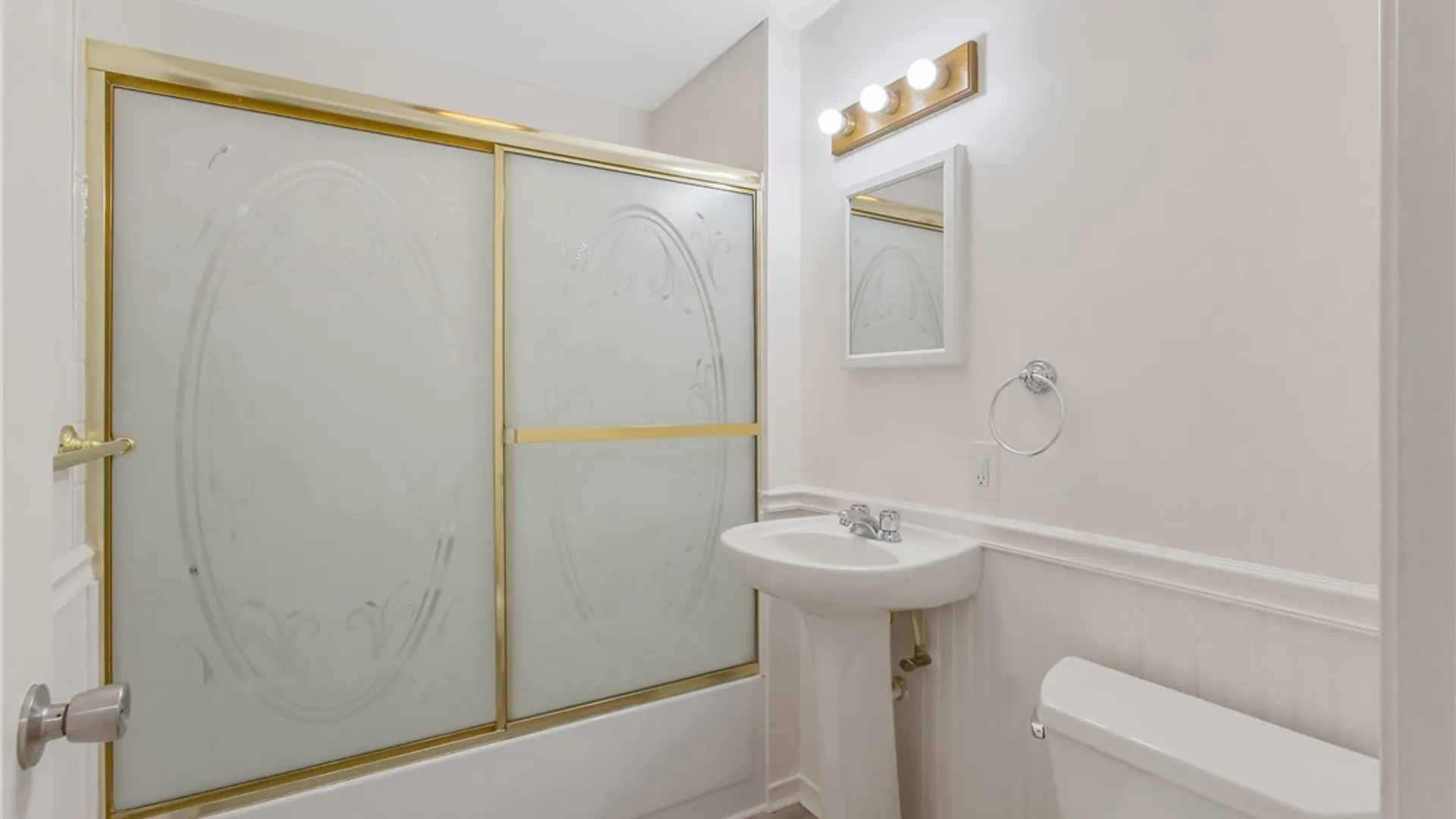 Property at 103 Pulaski Street, Syracuse, NY 13204 14