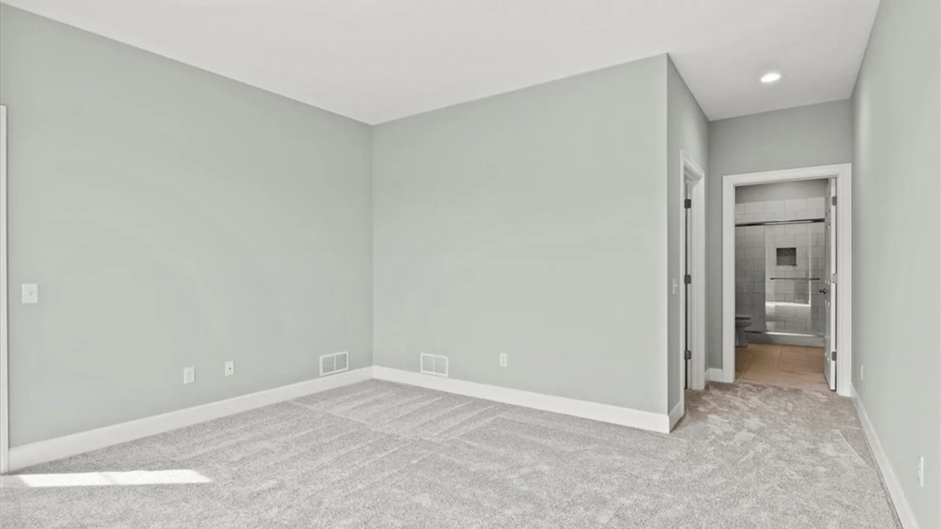 Property at 115 Cedarway Circle, Webster, NY 14580 13