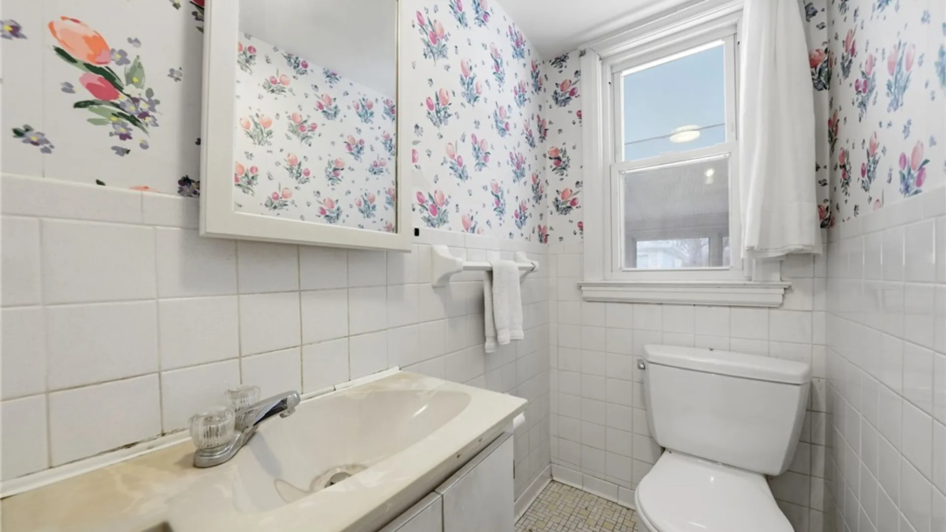 Property at 1 Colvinhurst Drive, Tonawanda, NY 14223 10