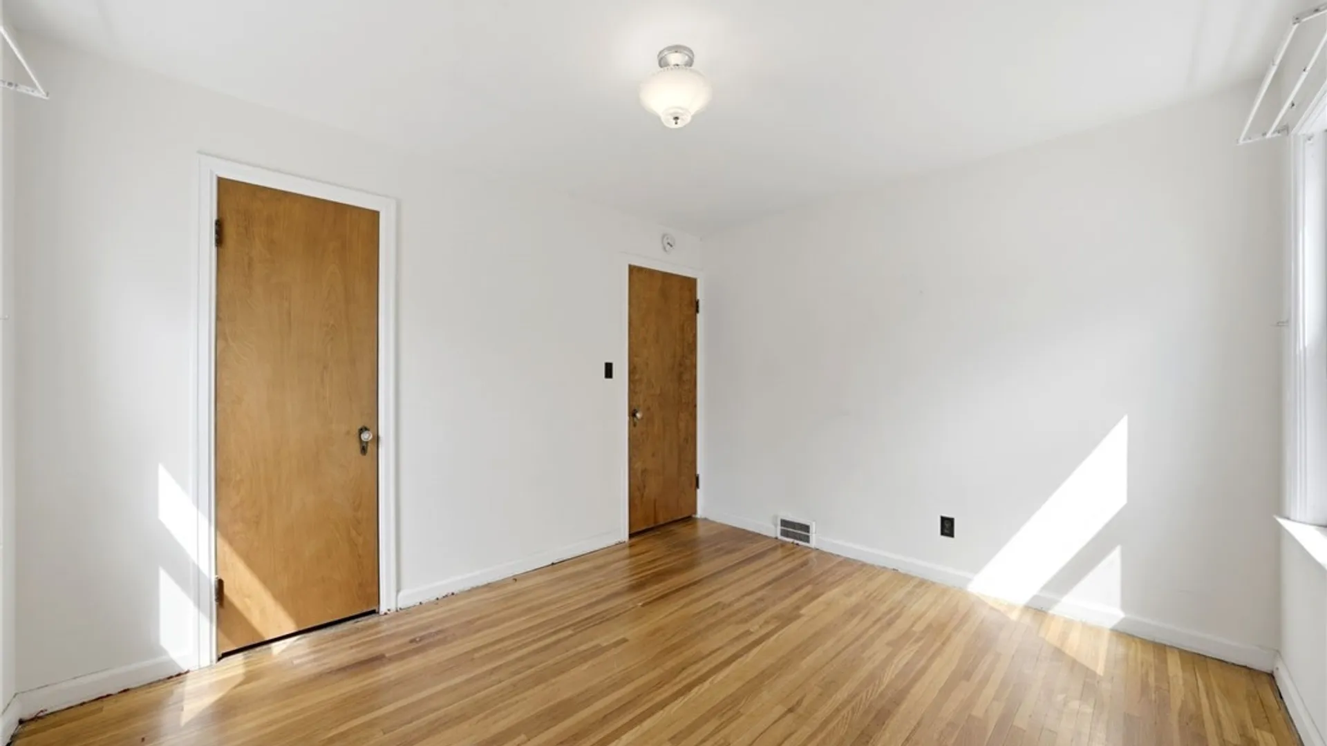 Property at 1 Colvinhurst Drive, Tonawanda, NY 14223 14