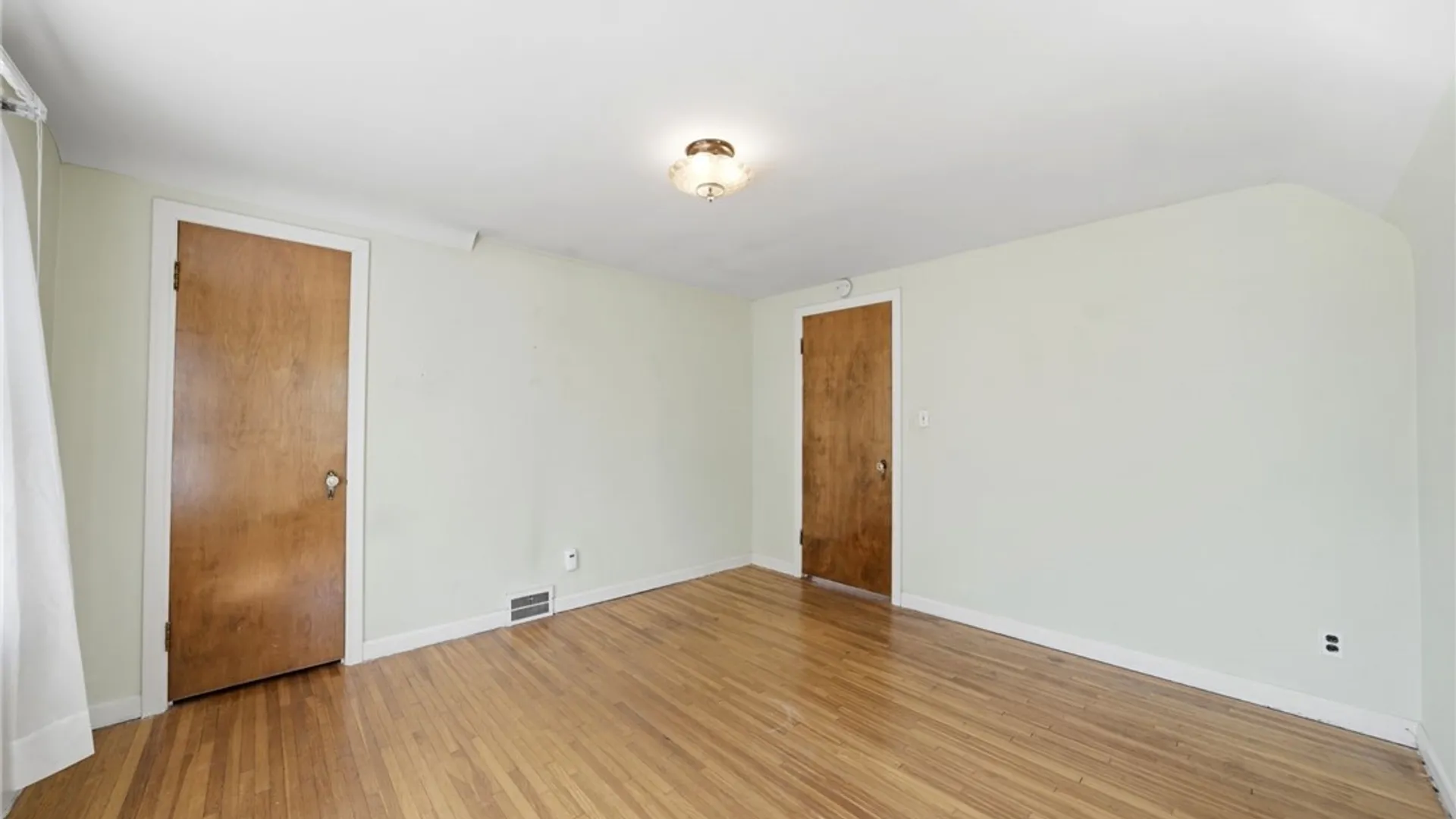 Property at 1 Colvinhurst Drive, Tonawanda, NY 14223 31