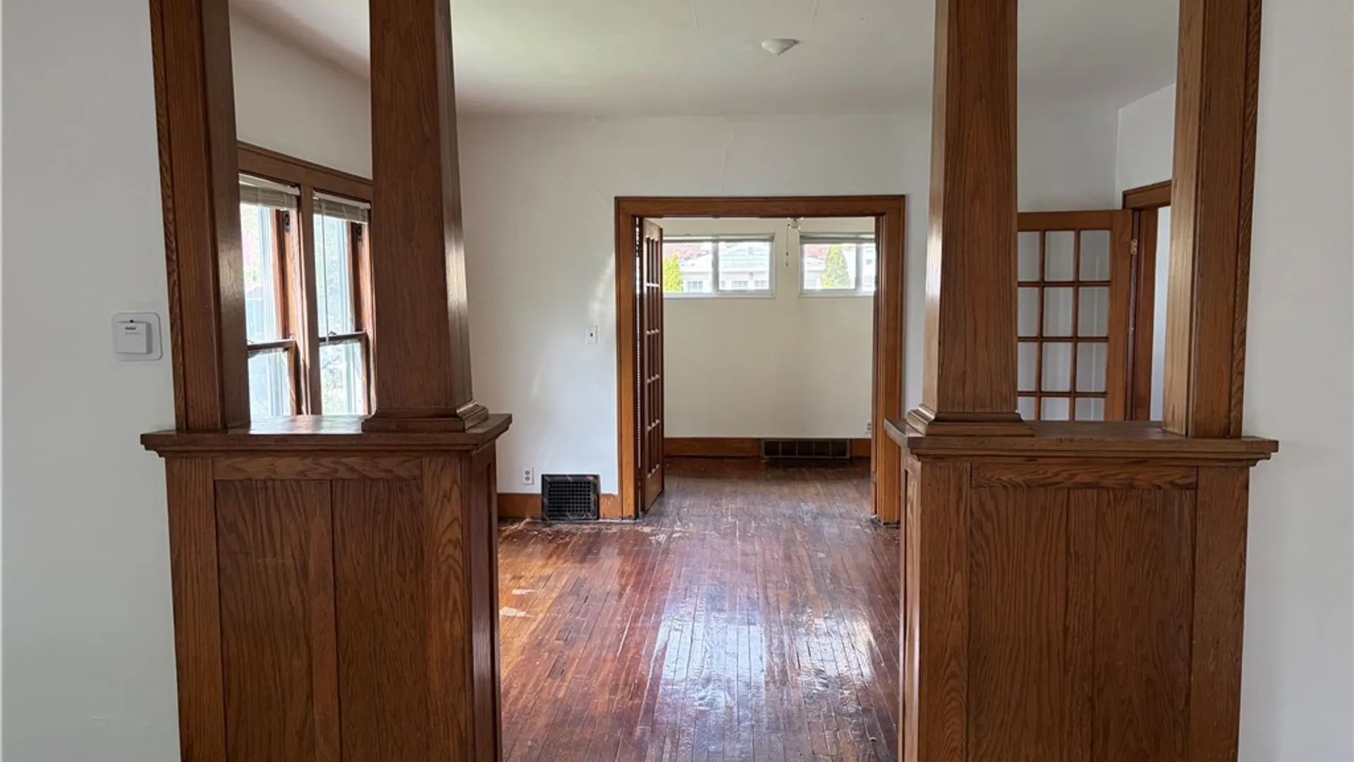 Property at 3915 Deveaux Street, Niagara Falls, NY 14305 10