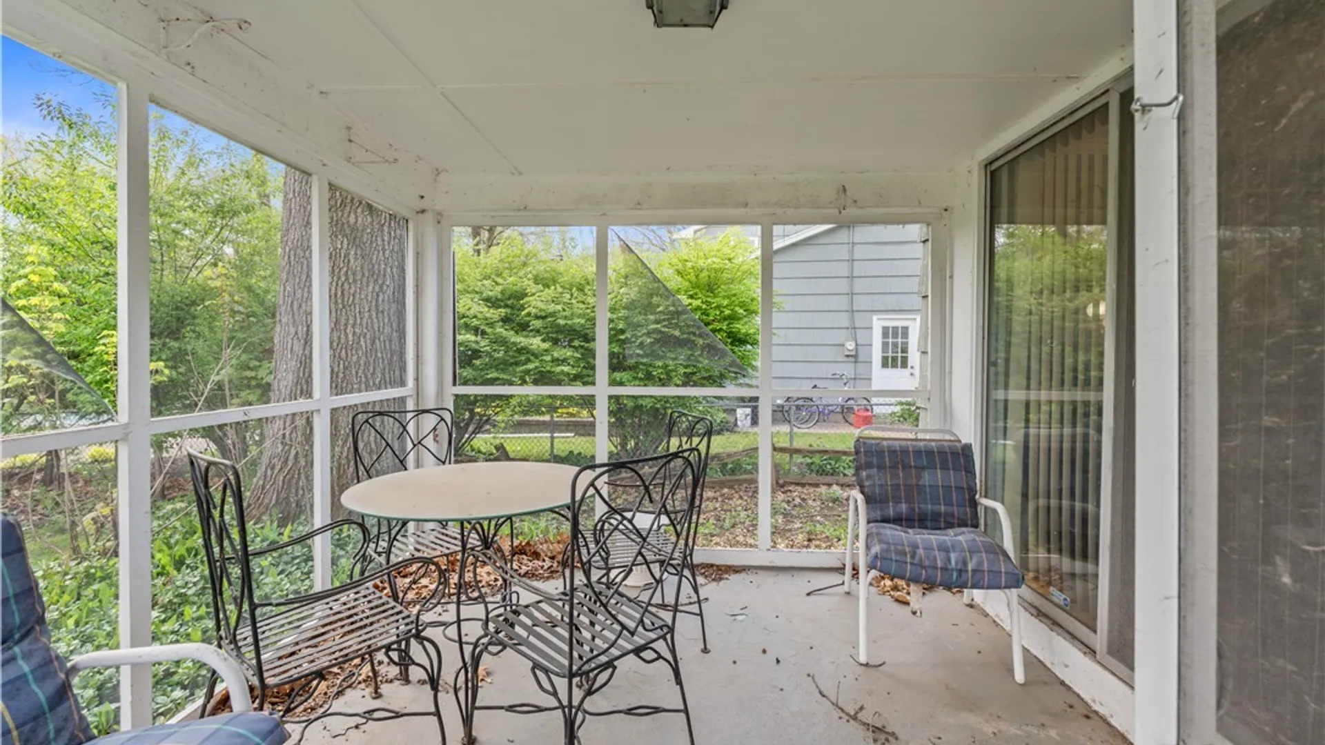 Property at 318 David Drive, Clay, NY 13212 25