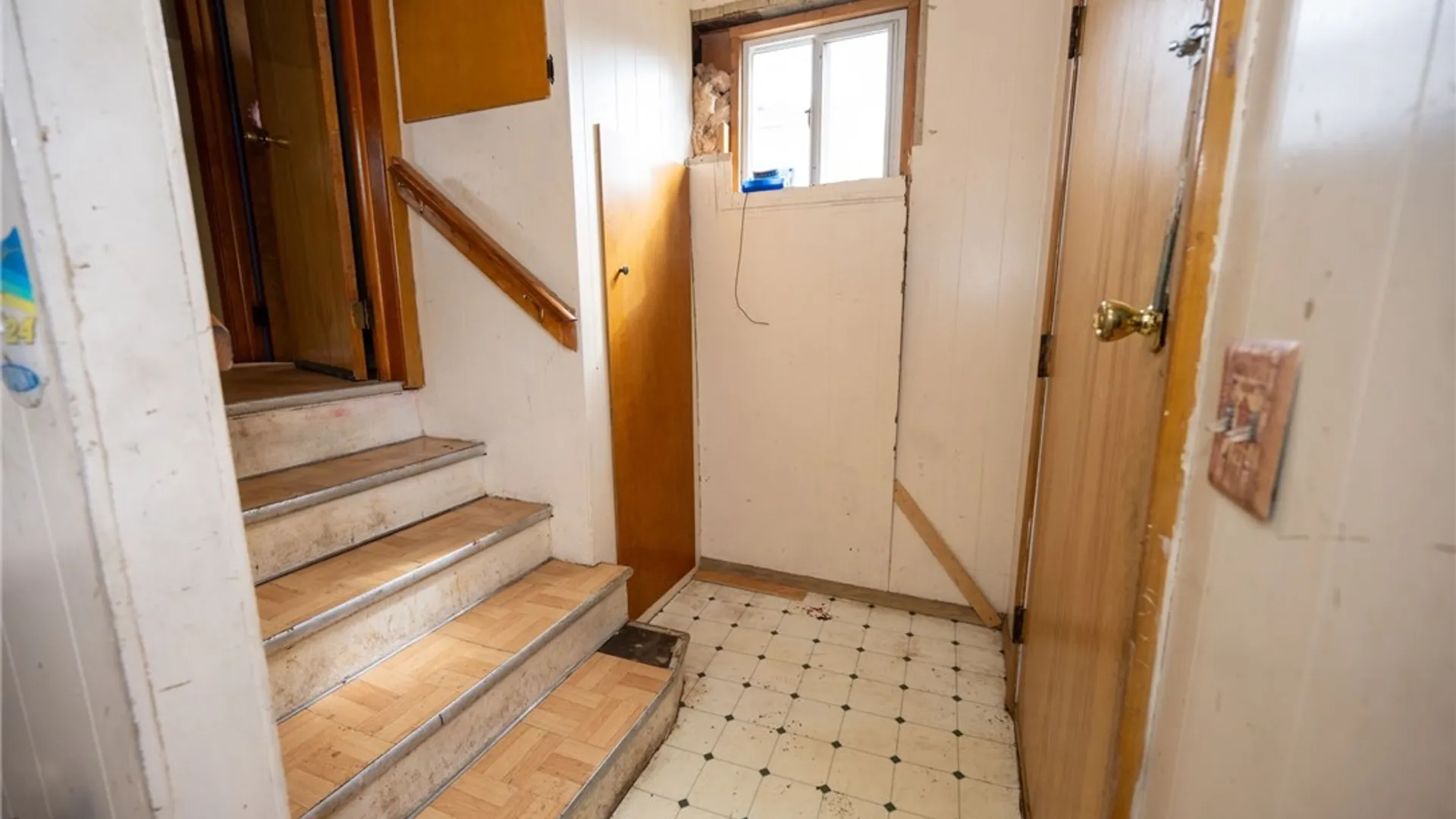 Property at 233 Olmstead Avenue, Lancaster, NY 14043 18