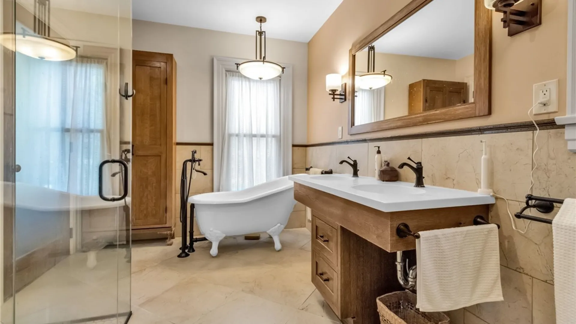 Property at 316 Woodward Avenue, Buffalo, NY 14214 29