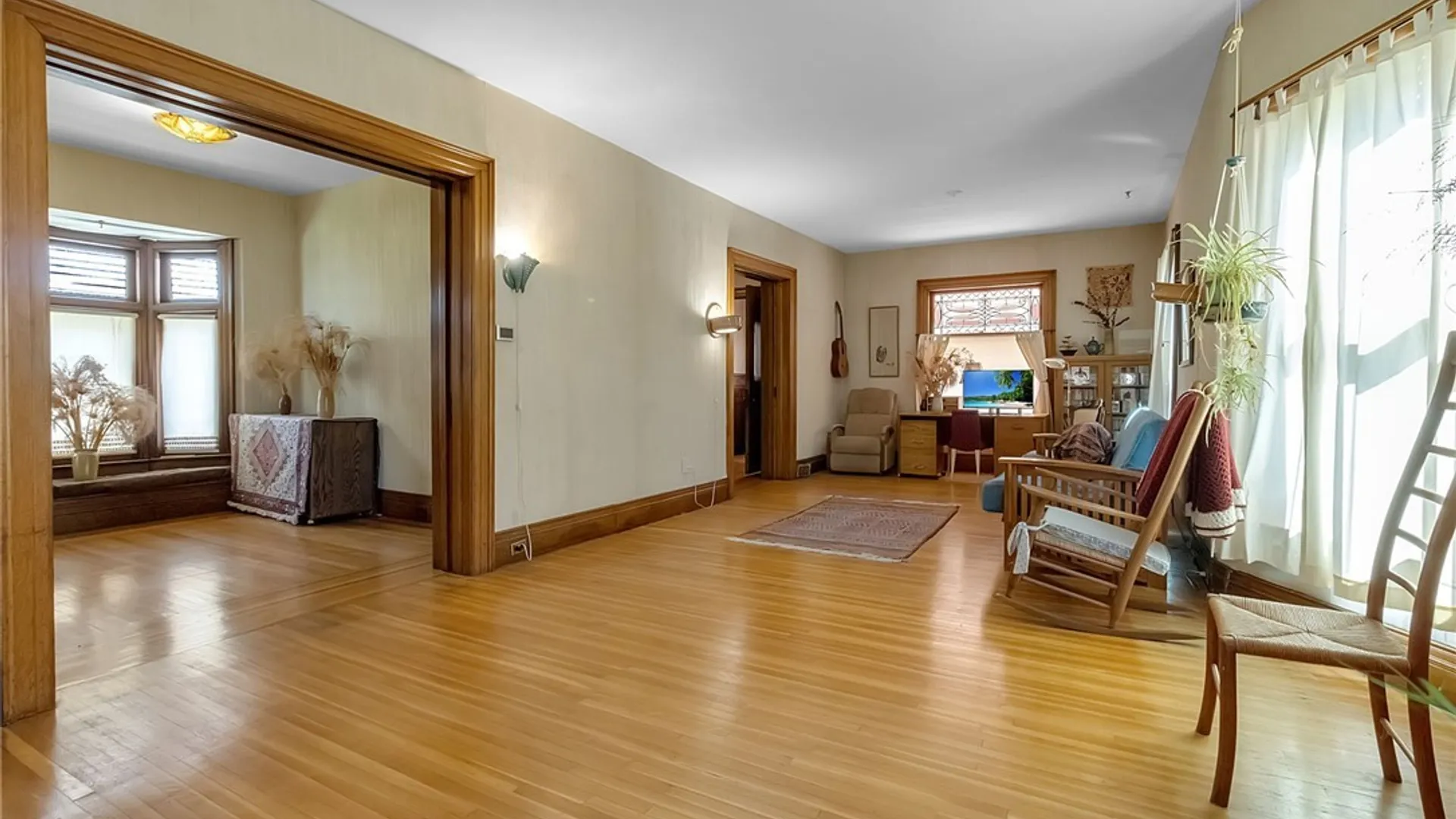 Property at 316 Woodward Avenue, Buffalo, NY 14214 7