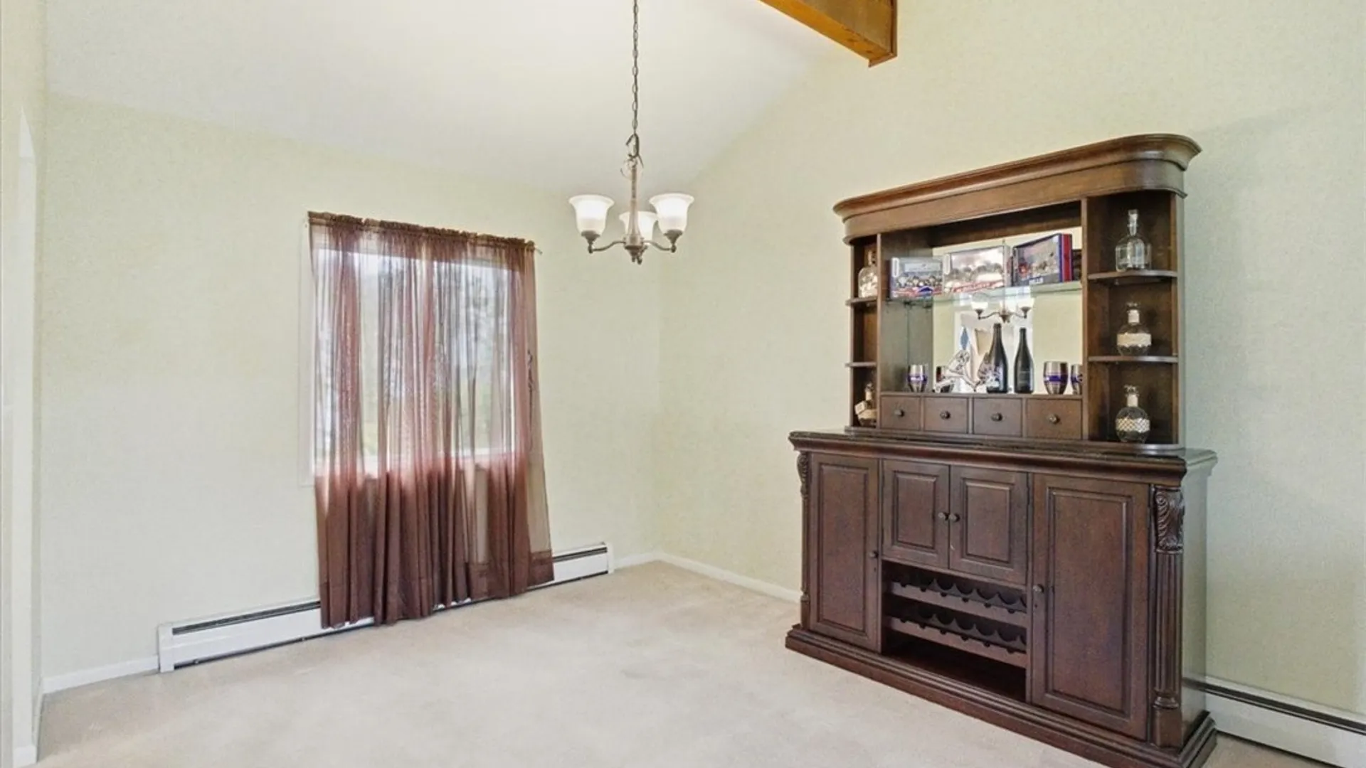 Property at 77 Willow Lane, Amherst, NY 14228 15