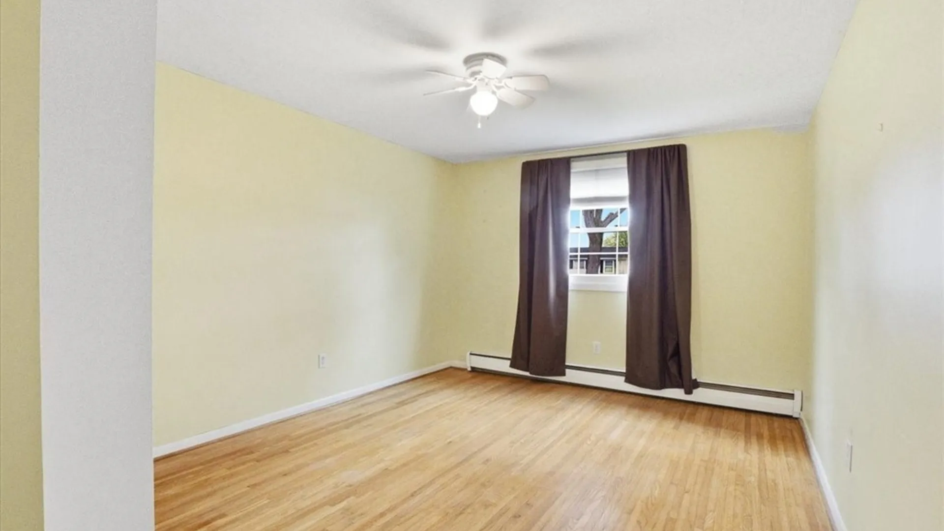 Property at 77 Willow Lane, Amherst, NY 14228 29