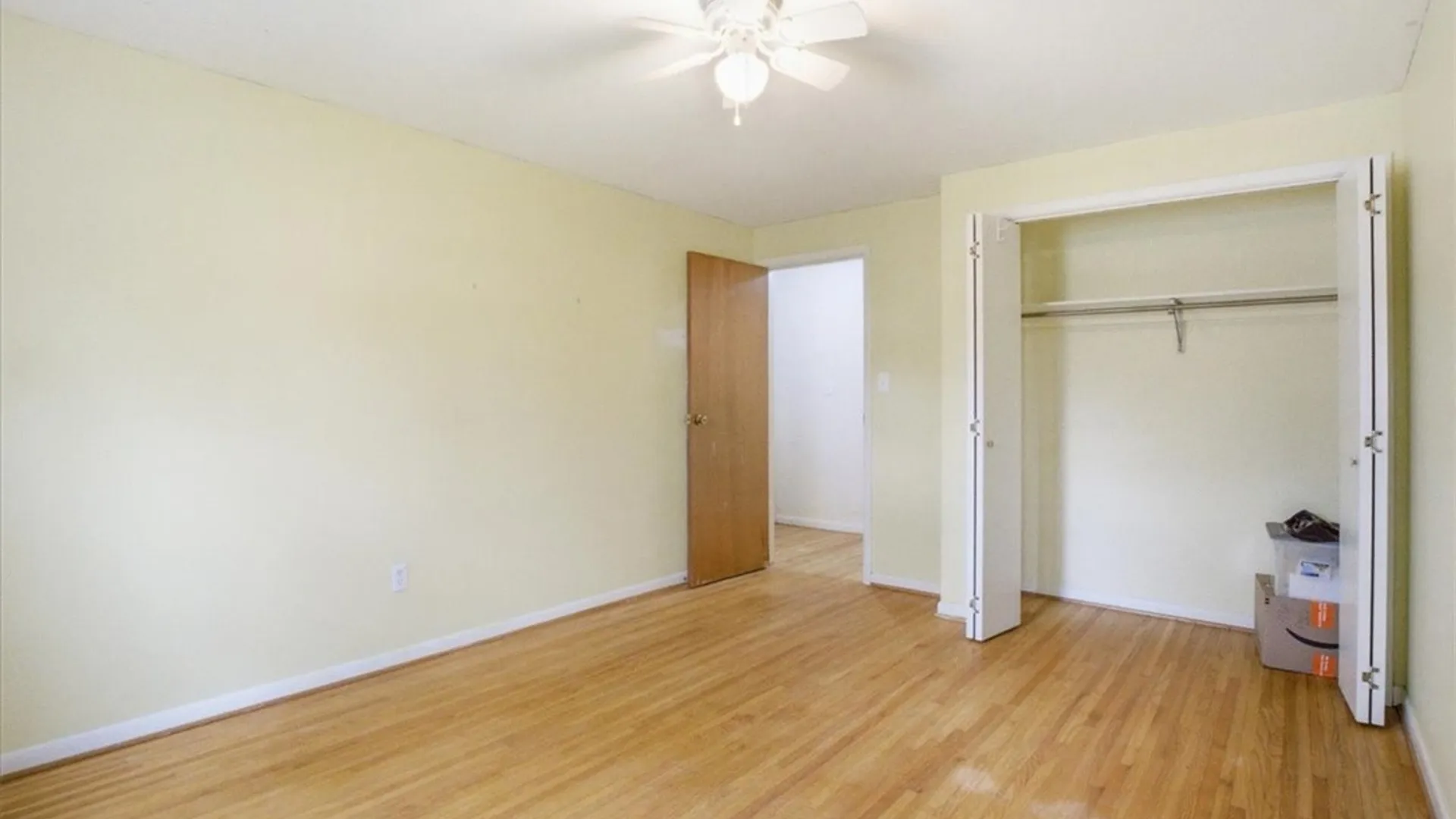Property at 77 Willow Lane, Amherst, NY 14228 30