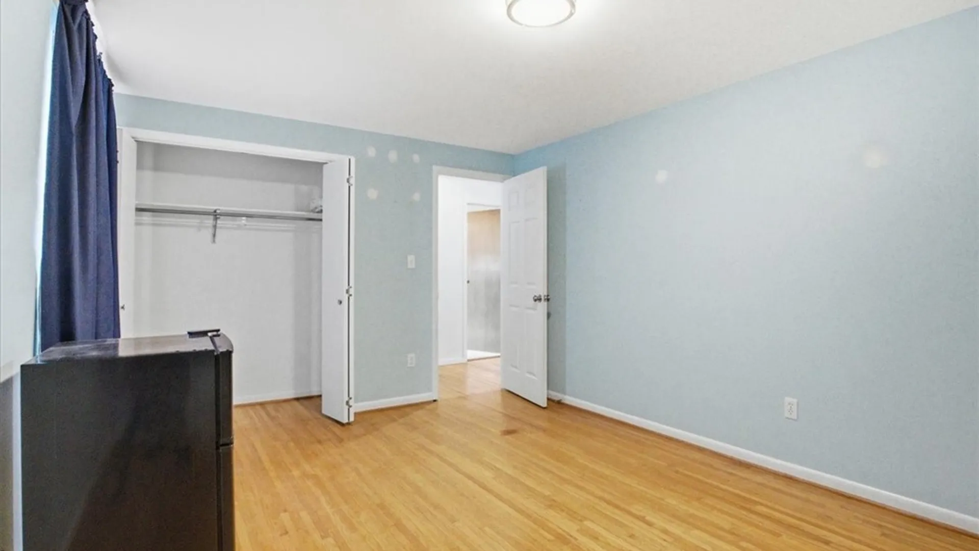 Property at 77 Willow Lane, Amherst, NY 14228 32
