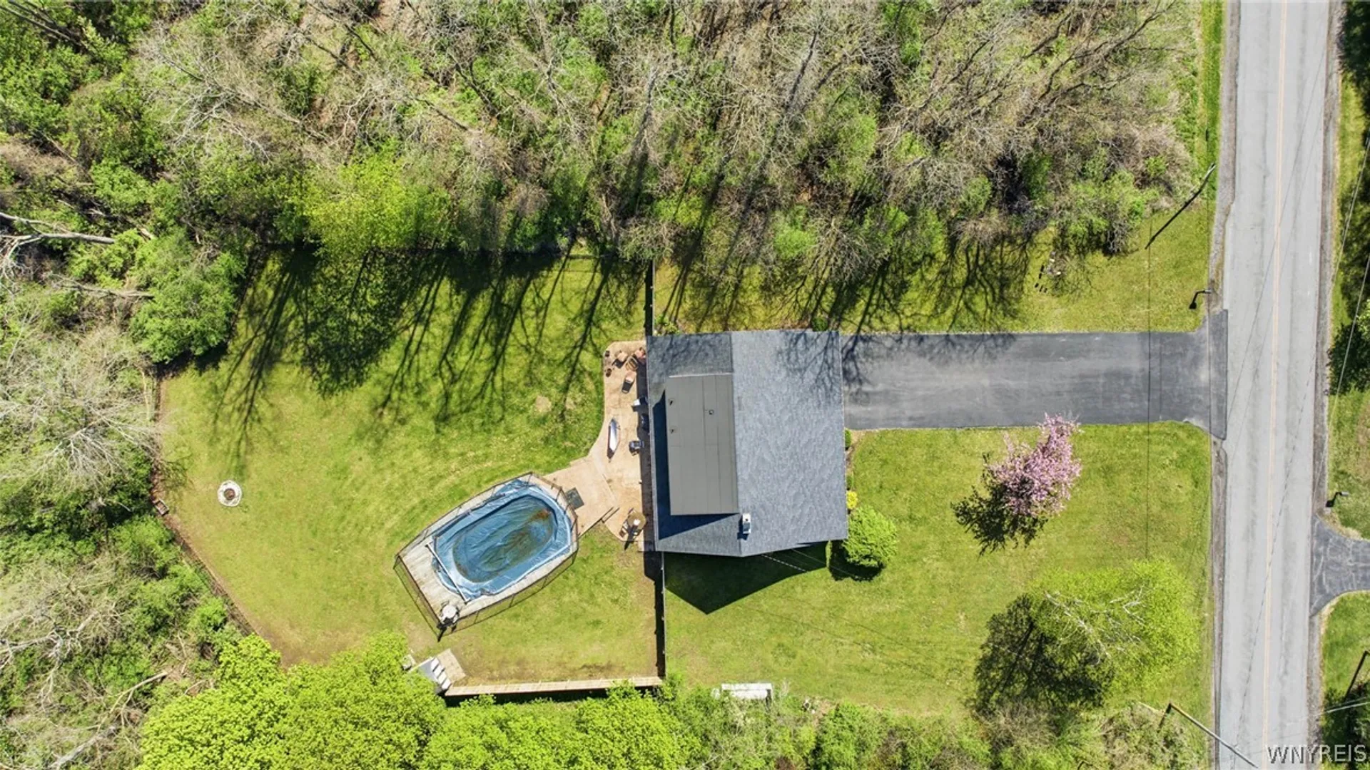 Property at 7279 Selden Road, Leroy, NY 14482 4