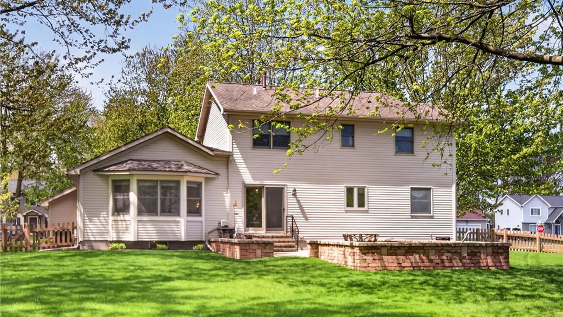 Property at 1083 Macintosh Drive, Greece, NY 14626 9