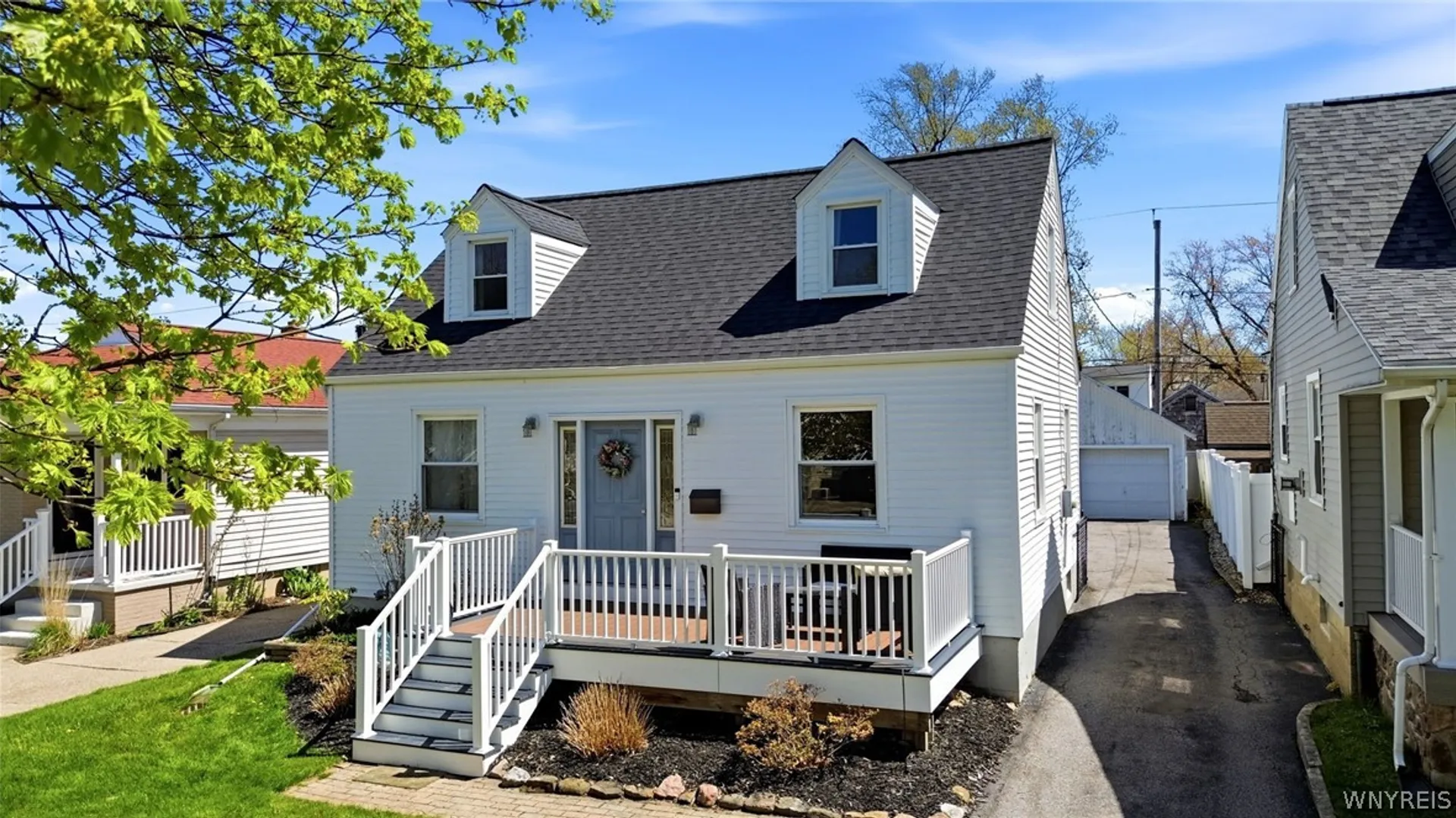 Property at 211 Fairfield Avenue, Tonawanda, NY 14223 36