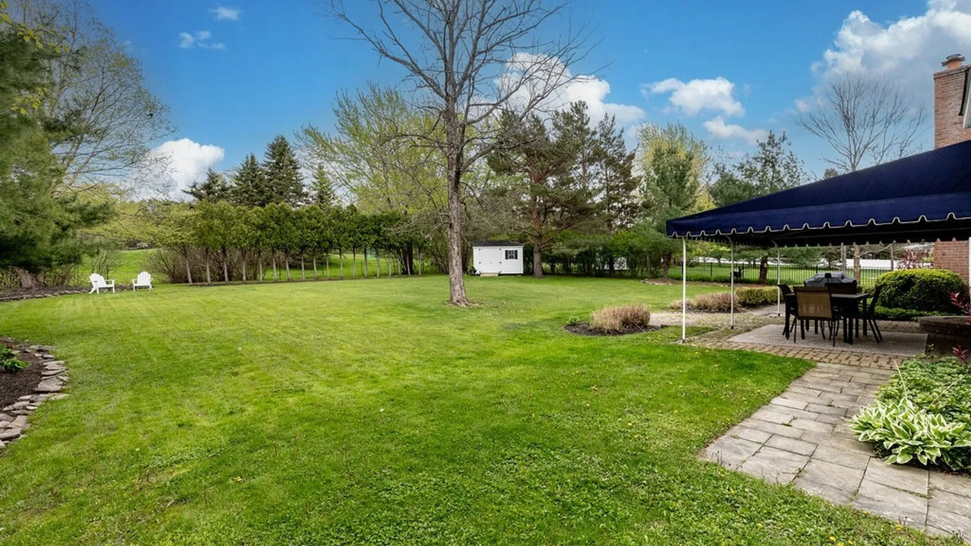 Property at 7 Fox Chapel Drive, Orchard Park, NY 14127 40