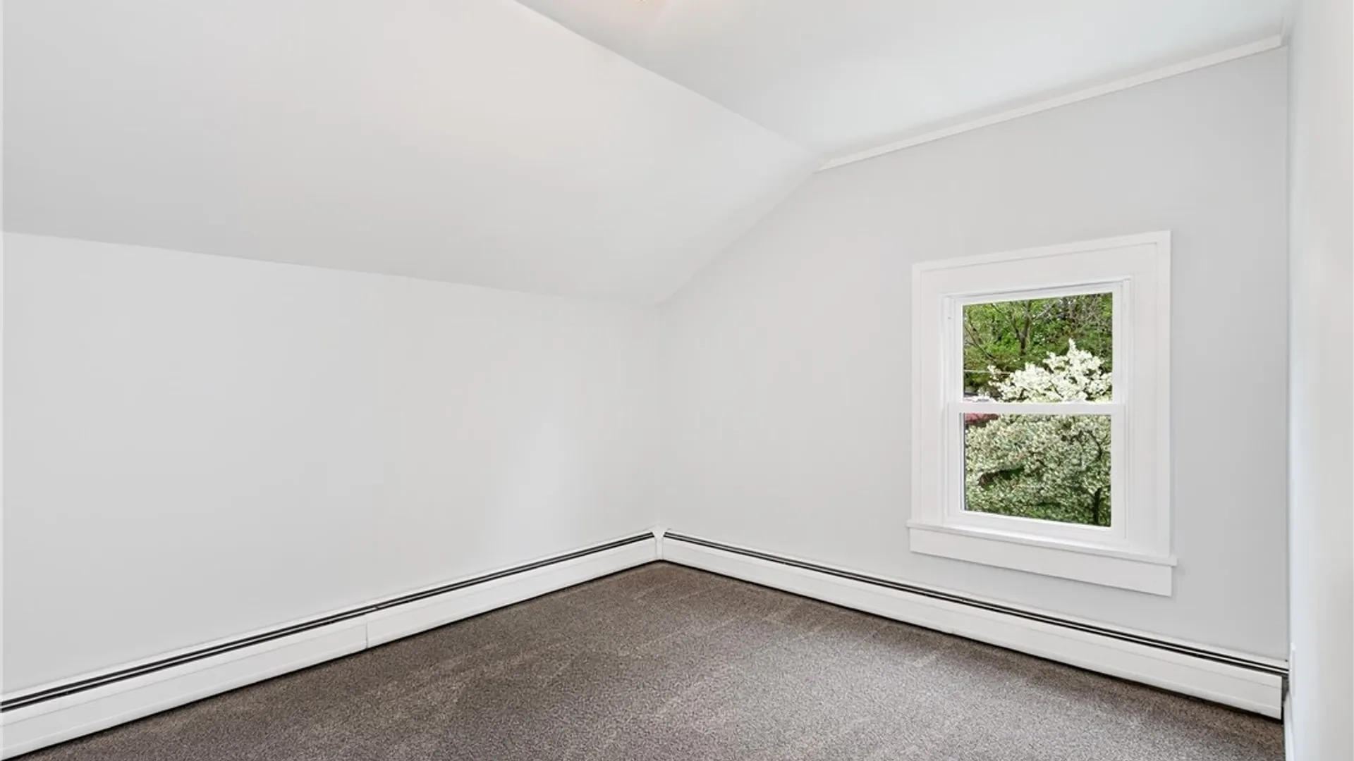Property at 17 Oatman Avenue, Evans, NY 14006 24