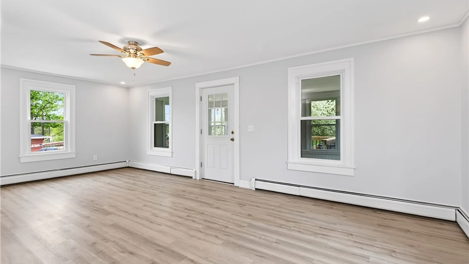 Property at 17 Oatman Avenue, Evans, NY 14006 9