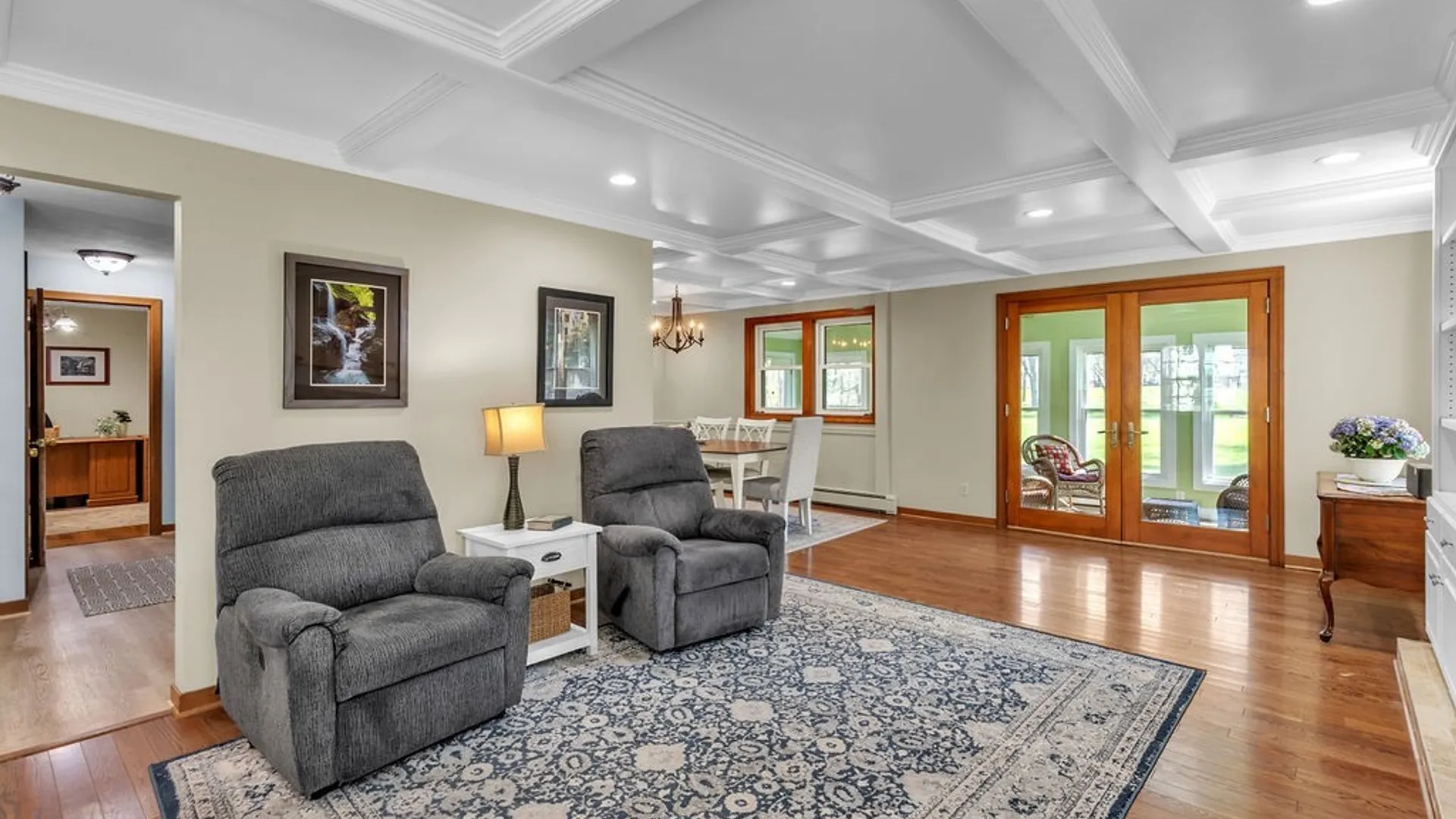 Property at 5225 Brookfield Lane, Clarence, NY 14031 17