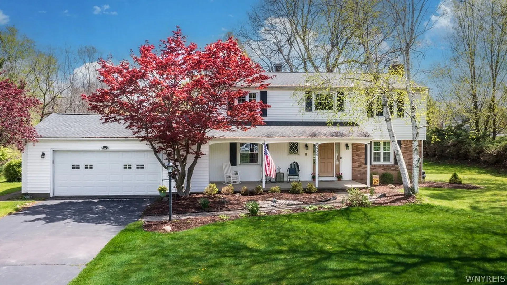 Property at 5225 Brookfield Lane, Clarence, NY 14031 2