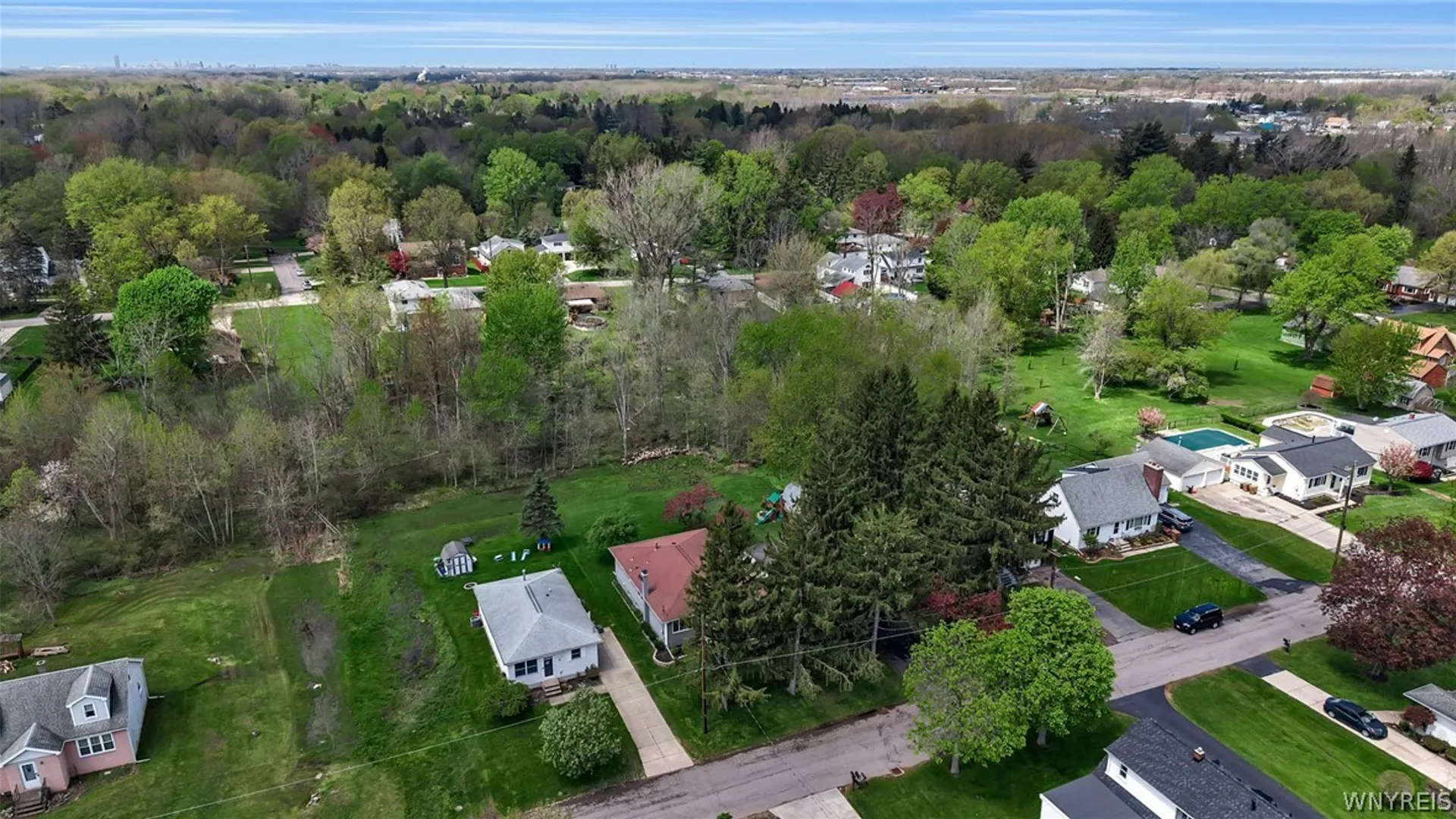 Property at 44 Park Avenue, Cheektowaga, NY 14043 4