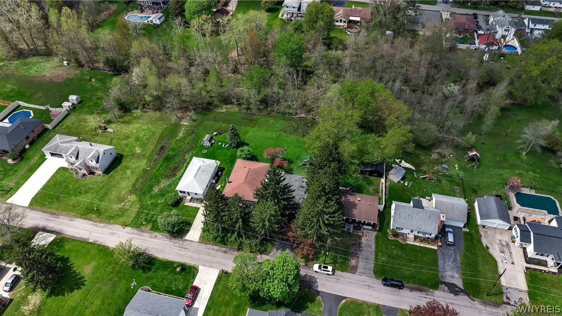 Property at 44 Park Avenue, Cheektowaga, NY 14043 5