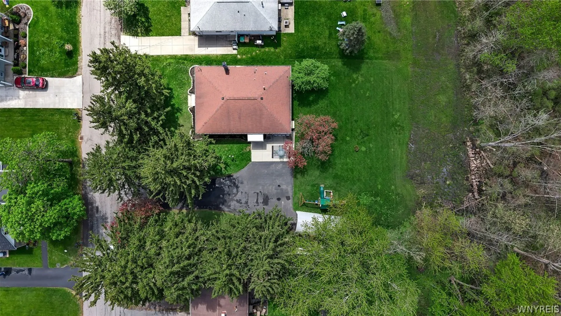 Property at 44 Park Avenue, Cheektowaga, NY 14043 6