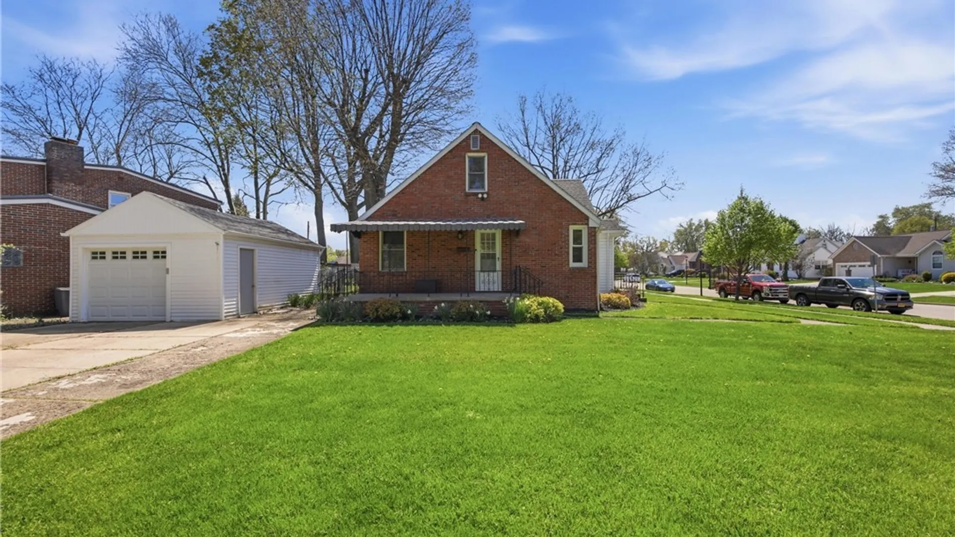 Property at 137 Columbia Parkway, West Seneca, NY 14224 28