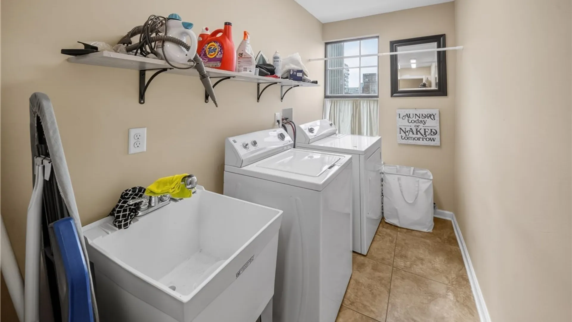 Property at 447 Washington Street, Syracuse, NY 13202 17