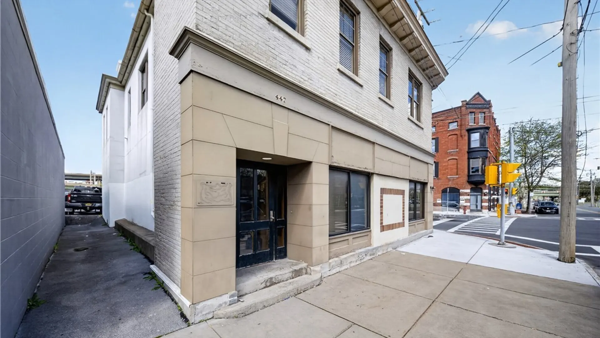 Property at 447 Washington Street, Syracuse, NY 13202 3