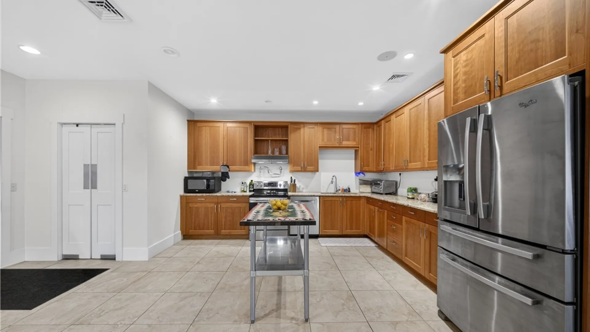 Property at 443 Warren Street, Syracuse, NY 13202 7