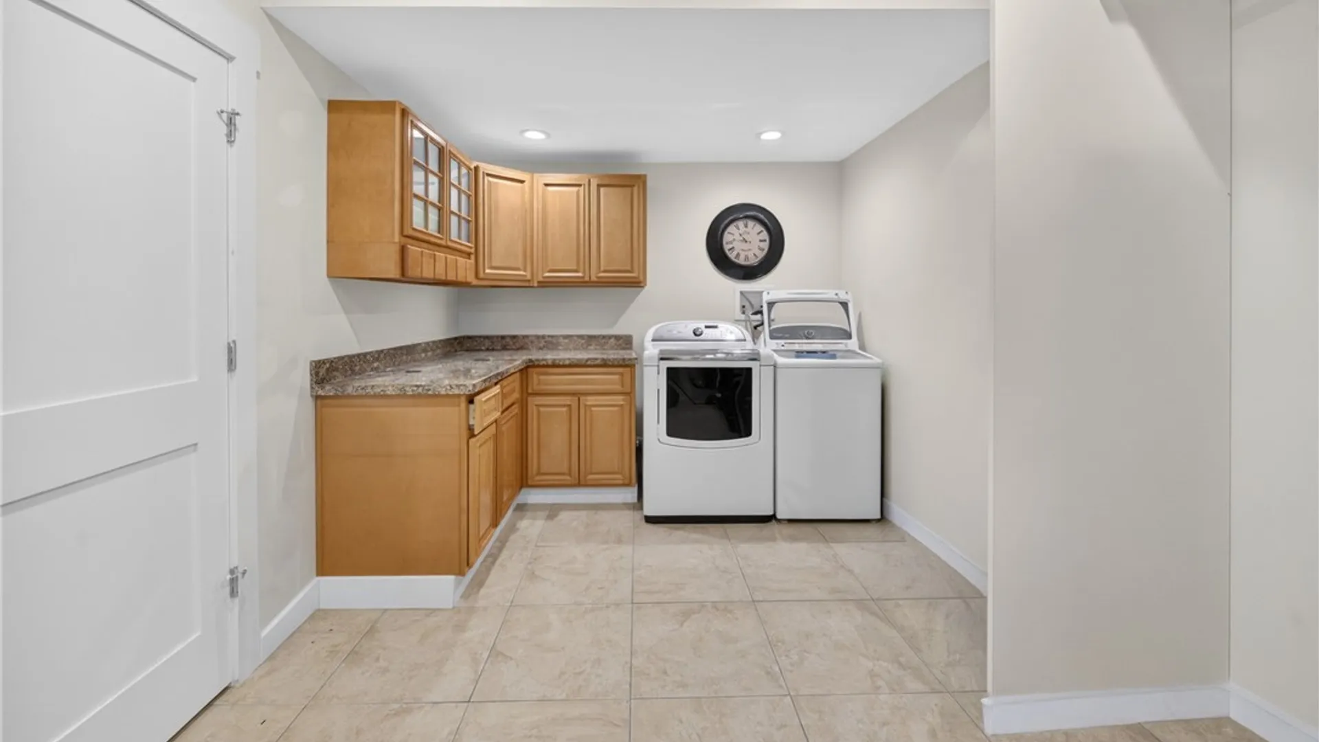 Property at 443 Warren Street, Syracuse, NY 13202 9