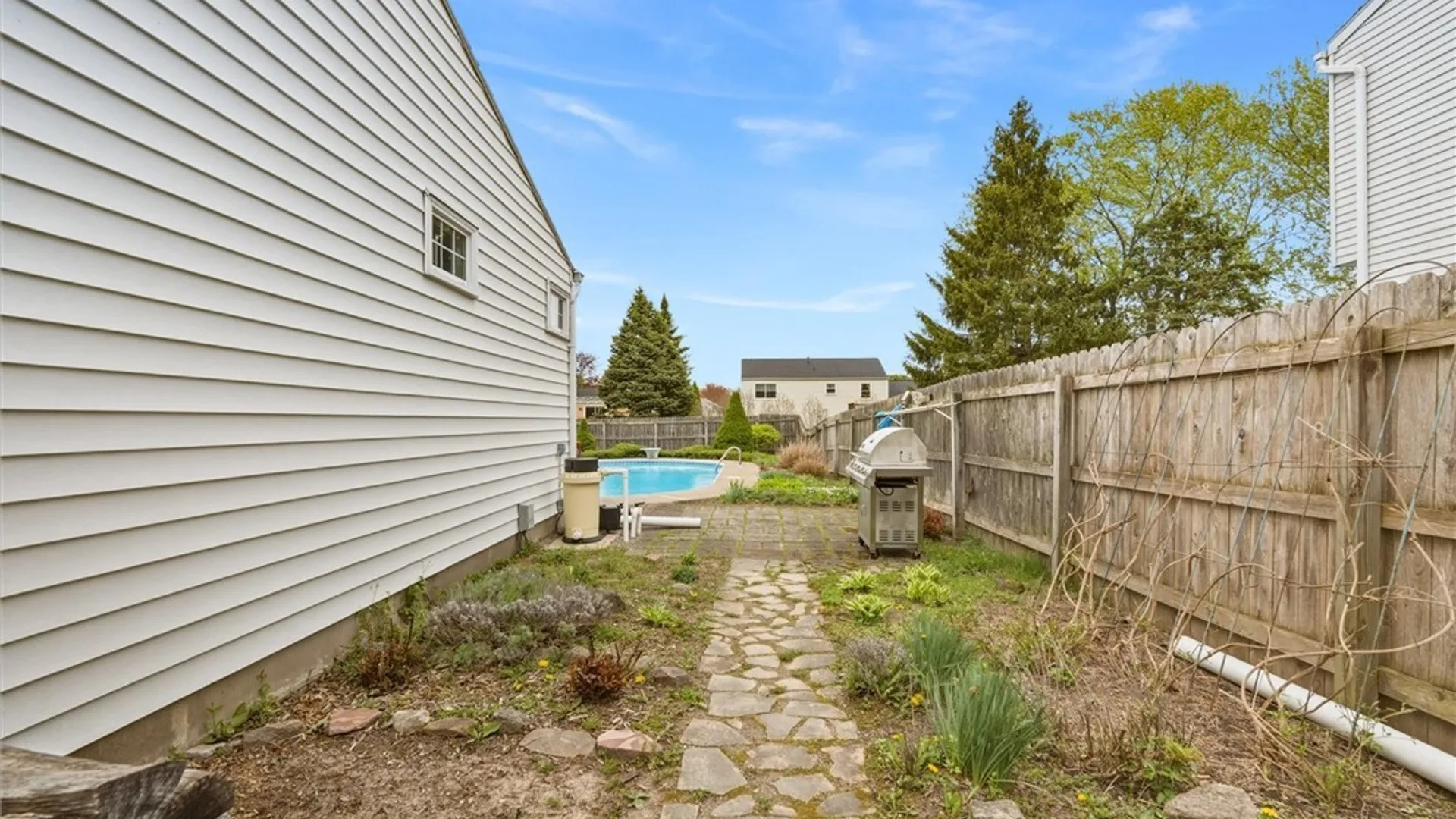 Property at 8508 Bayridge Road, Cicero, NY 13039 27