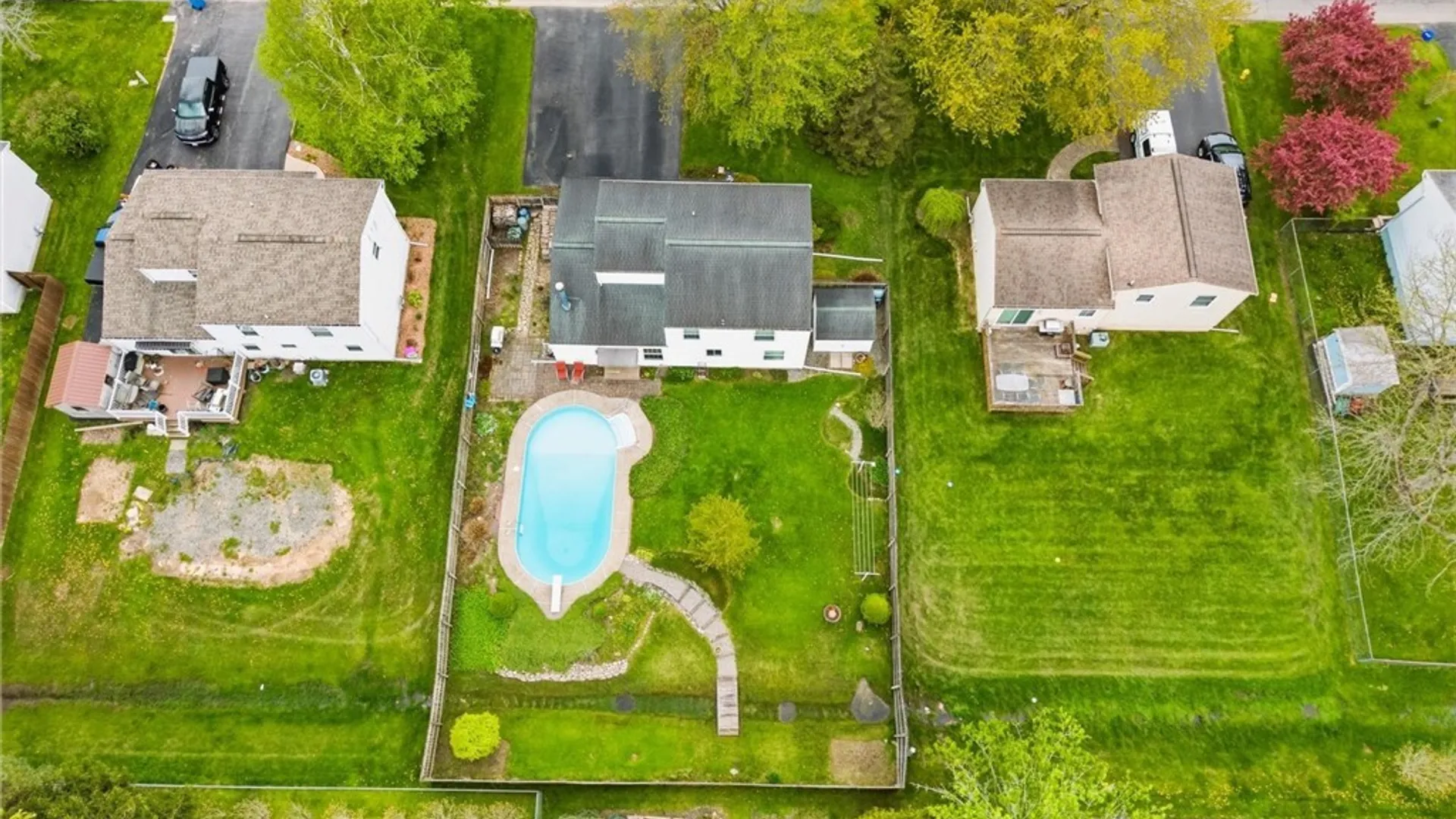 Property at 8508 Bayridge Road, Cicero, NY 13039 37