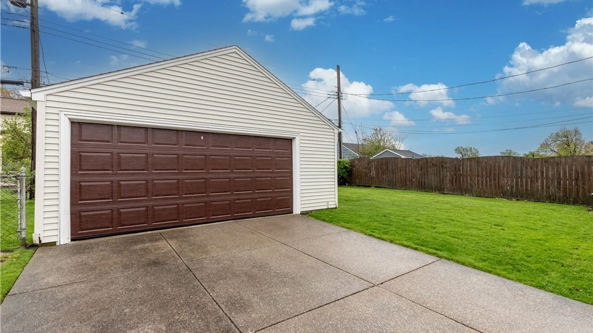 Property at 286 Westfall Drive, Tonawanda, NY 14150 32