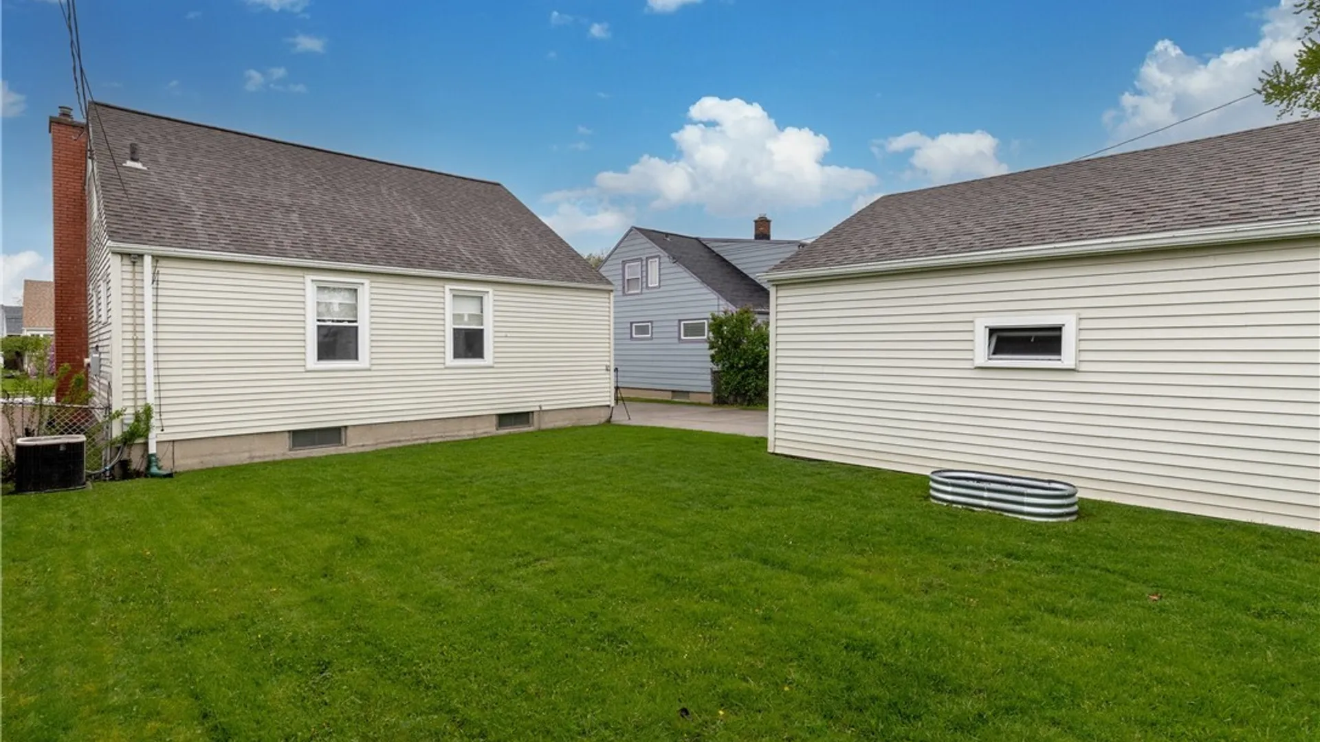 Property at 286 Westfall Drive, Tonawanda, NY 14150 35