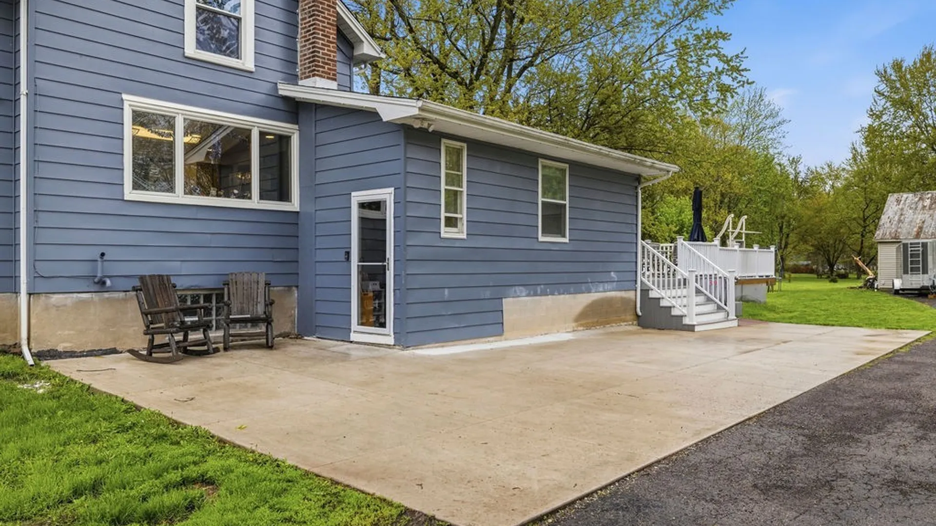 Property at 1476 Huth Road, Grand Island, NY 14072 2