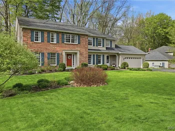 69 Middlebury Road, Orchard Park, NY 14127