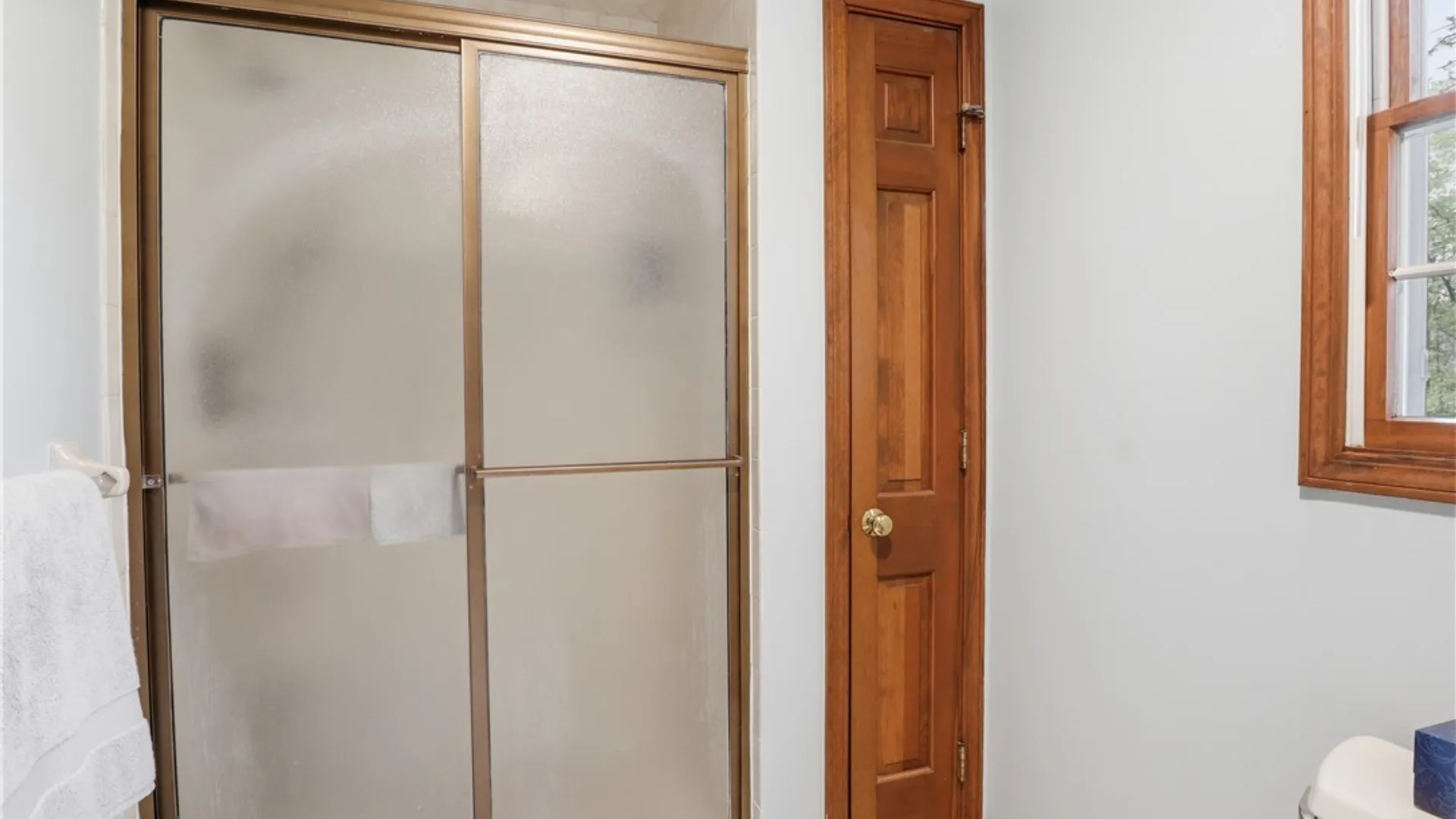 Property at 69 Middlebury Road, Orchard Park, NY 14127 25
