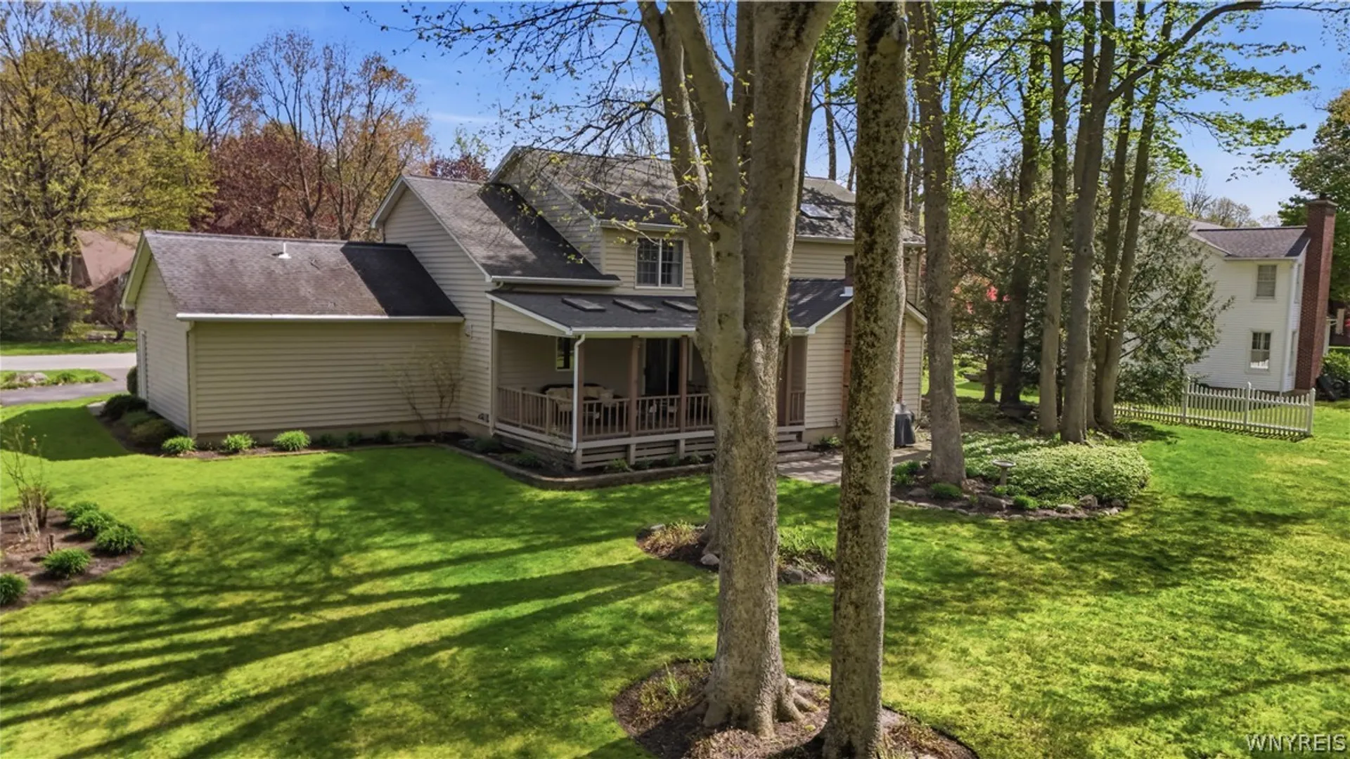 Property at 69 Middlebury Road, Orchard Park, NY 14127 4