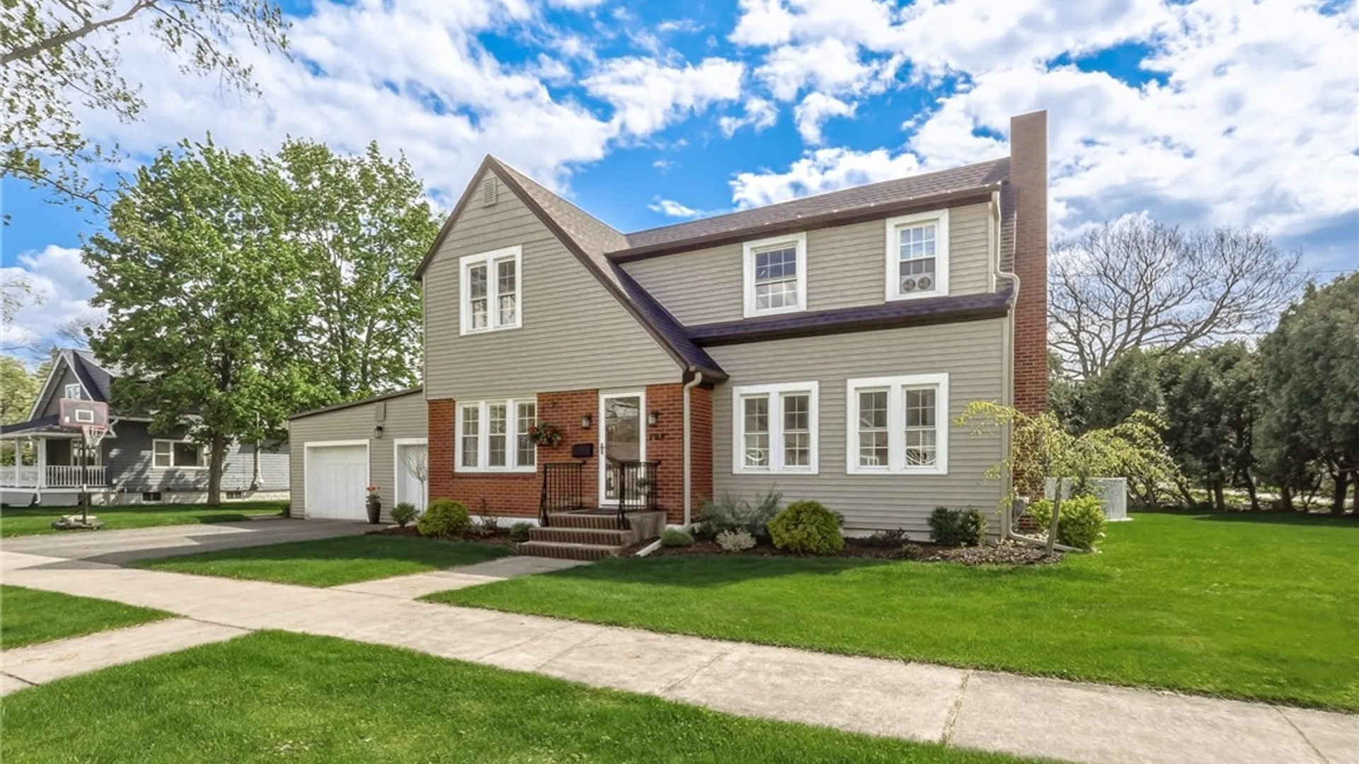 Property at 309 Oak Street, Rome, NY 13440 3