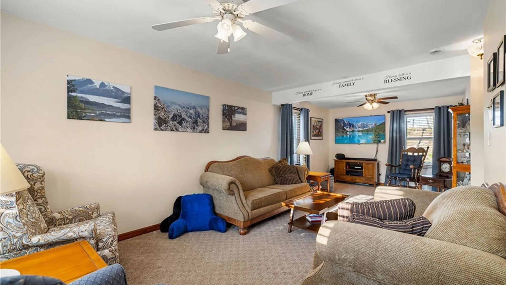 Property at 223 Kirkwood Drive, West Seneca, NY 14224 14