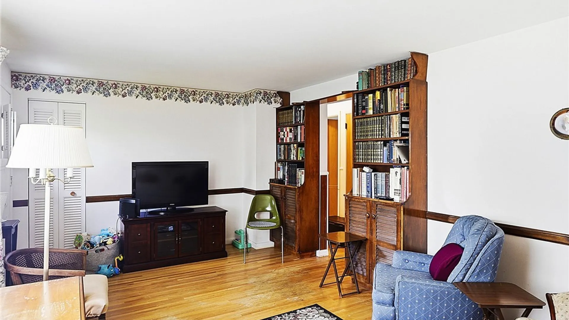 Property at 157 Margaret Road, Amherst, NY 14226 8