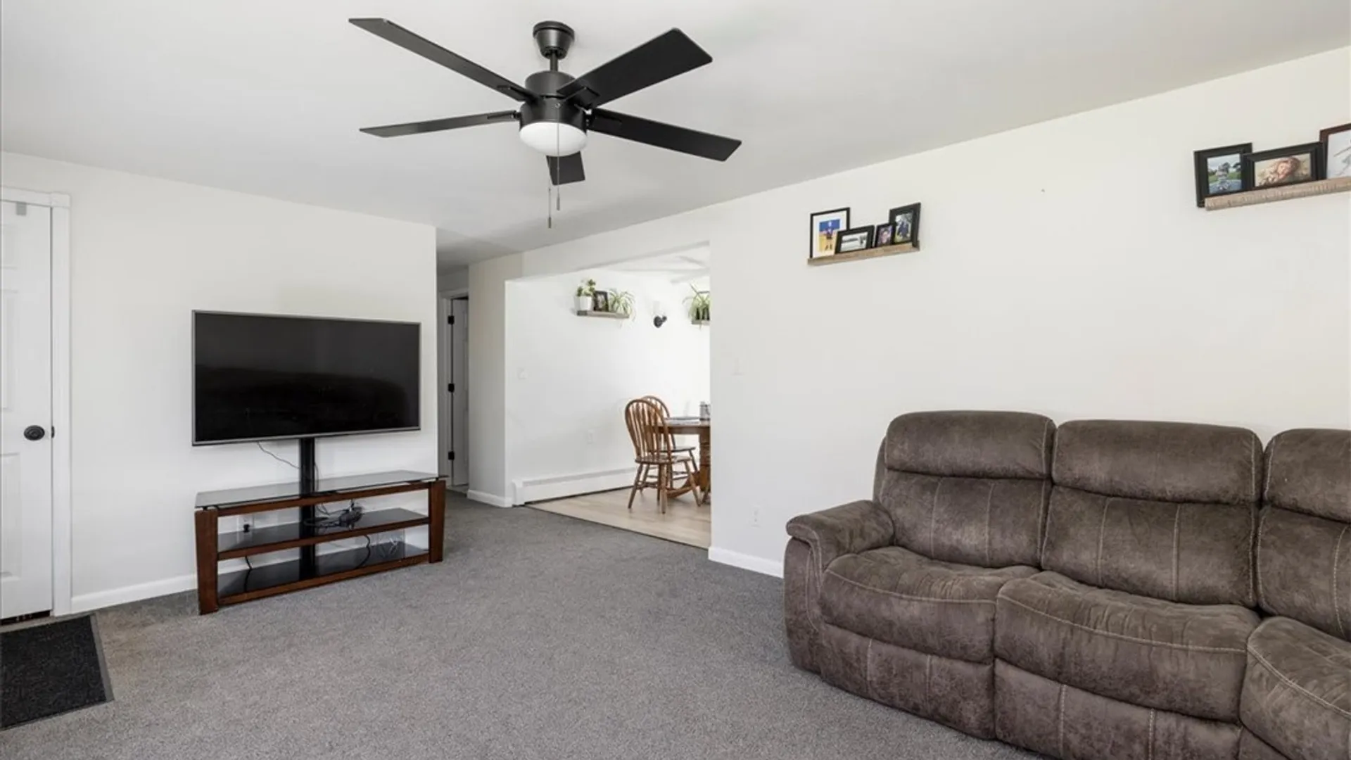 Property at 6734 Redwing Drive, Boston, NY 14025 4