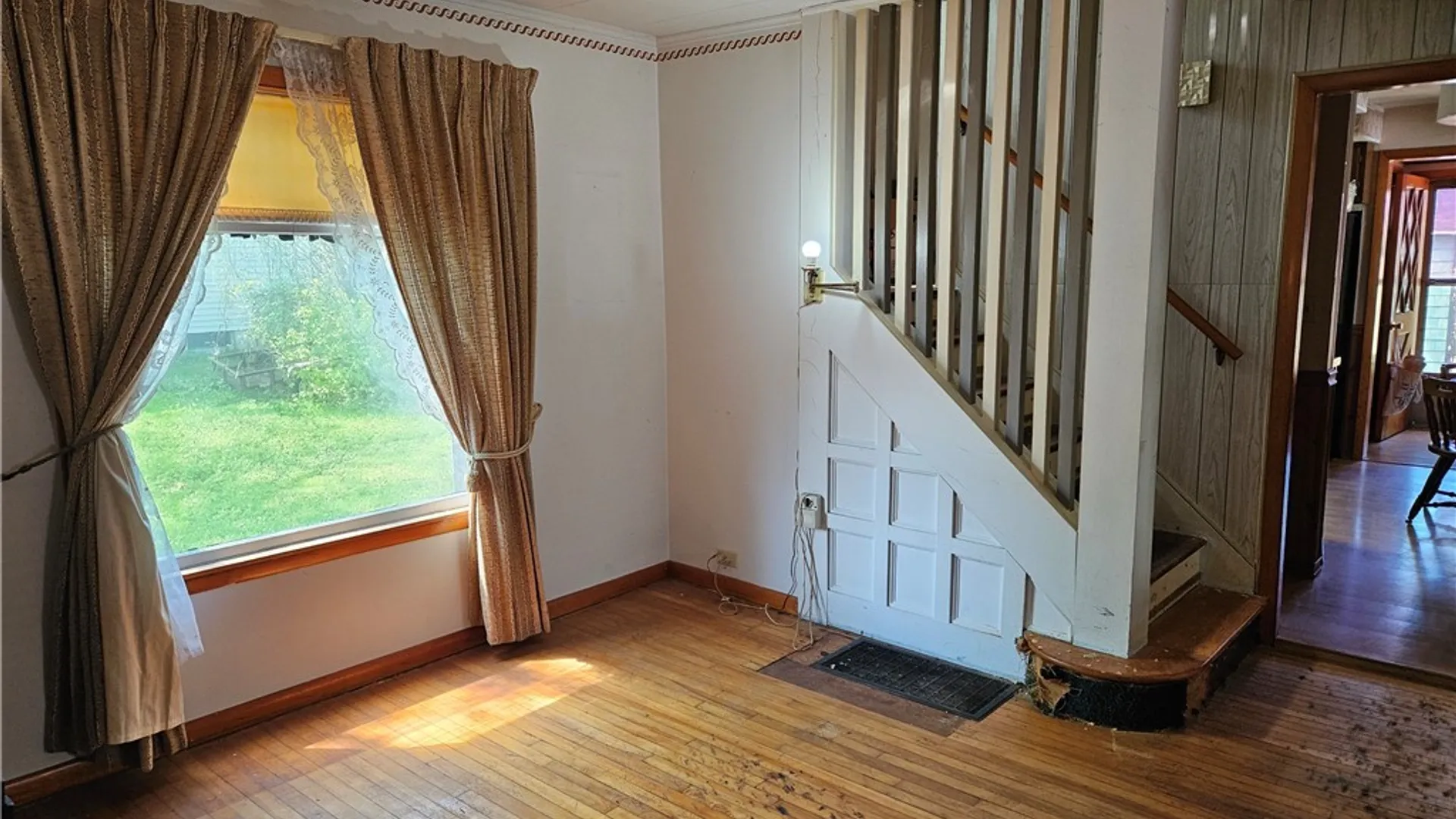 Property at 351 Lillian Avenue, Syracuse, NY 13206 4